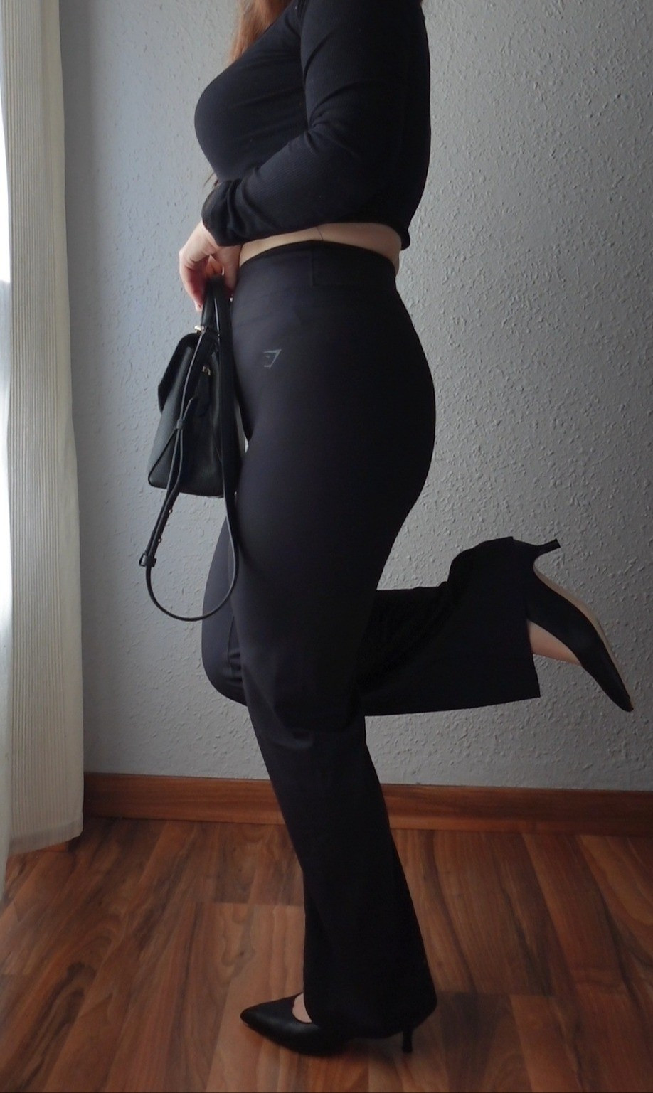 Petite flare leggings styled with leather kitten heels.Petite fashion tips glambutfirstcoffee.com

#LTKootd #LTKPetite #LTKMidsize