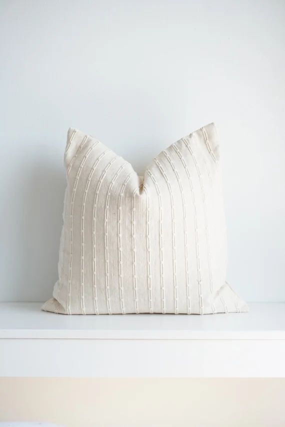 Off white Cream Striped Woven Pillow Cover | Etsy (US)