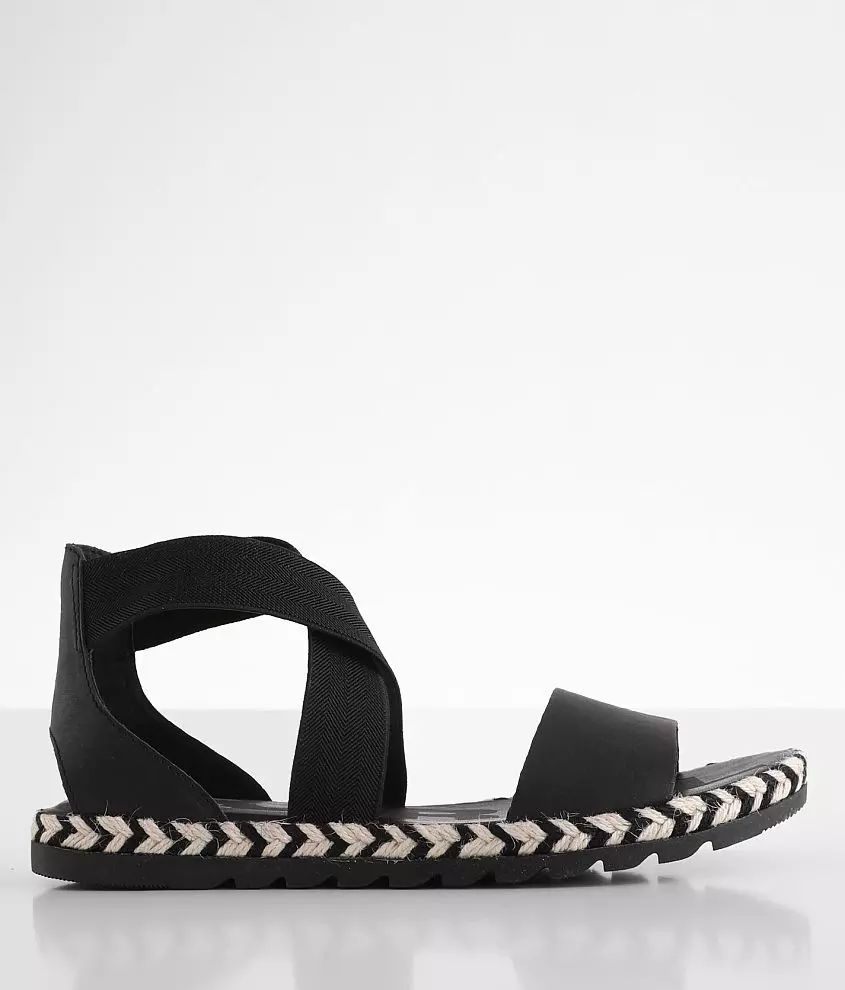 Ella™ II Leather Sandal | Buckle