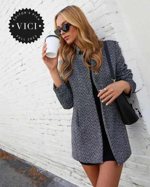 Tayshia Pocketed Coat - Black | VICI Collection