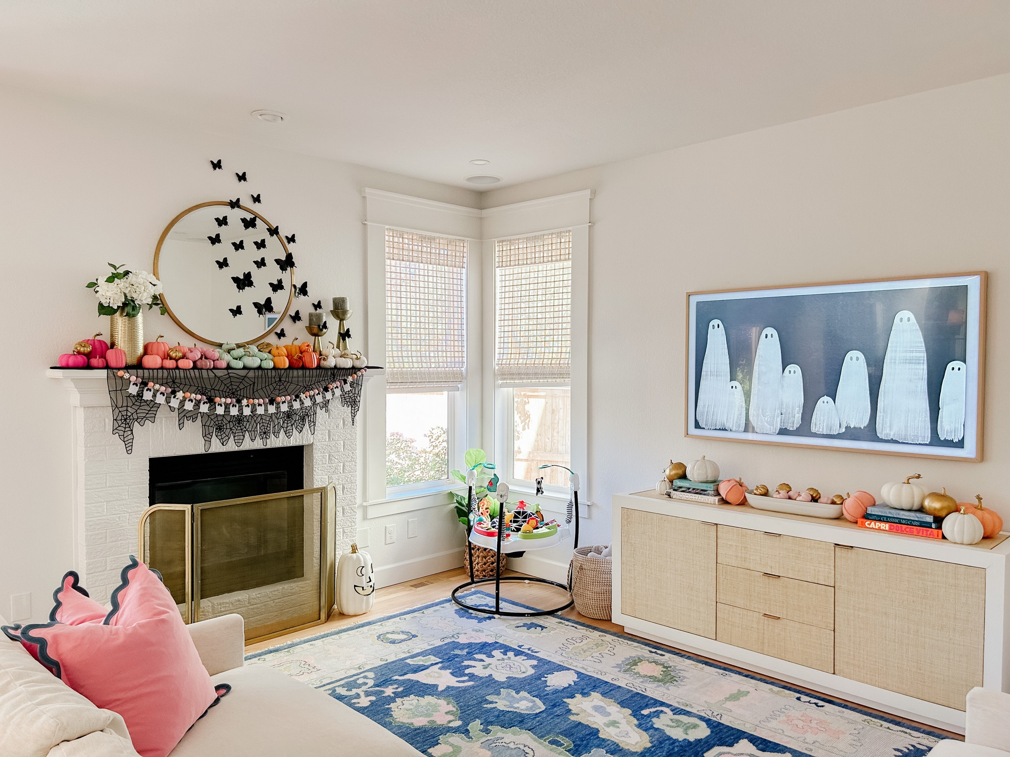 Living room details and decor 

#LTKhome #LTKfamily #LTKHalloween