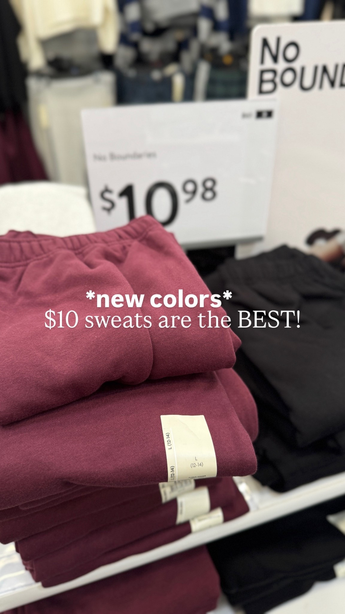 Loving these new sweatpants from Walmart! So cozy and affordable! Quality is amazing. 

Walmart finds 
Walmart fashion 
