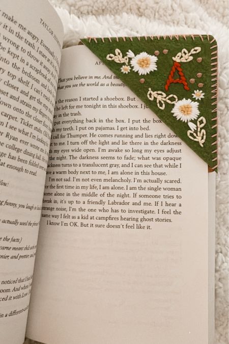 This fabric bookmark is so pretty 😍

#LTKhome