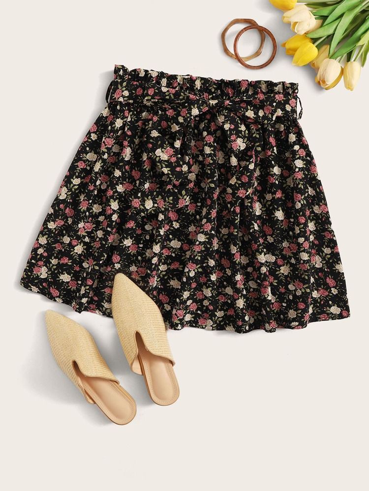 SHEIN Paperbag Waist Belted Ditsy Floral Skater Skirt | SHEIN