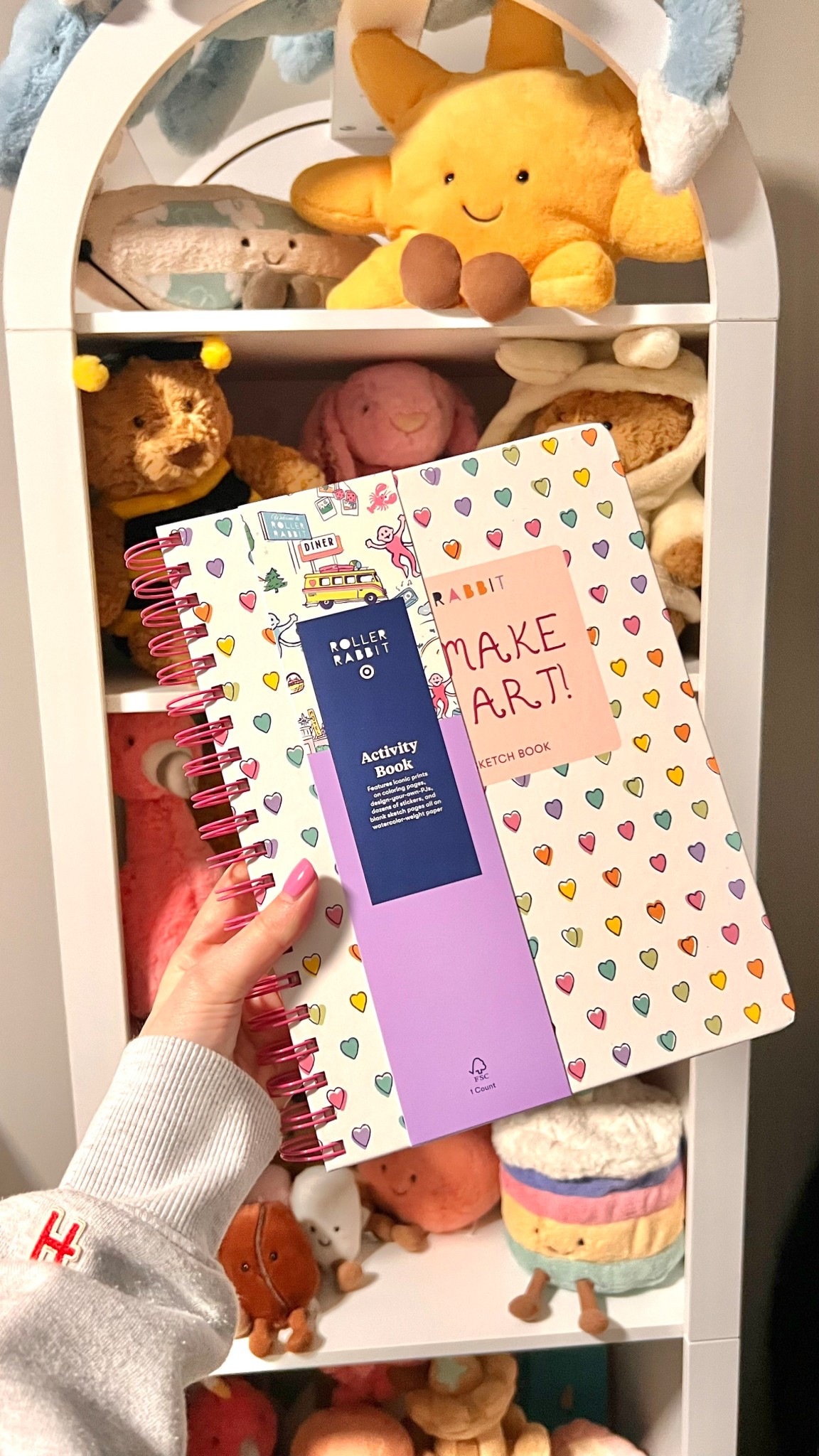 The cutest drawing book! 💖

#LTKSpringSale #LTKdayinmylife #LTKmorningroutine