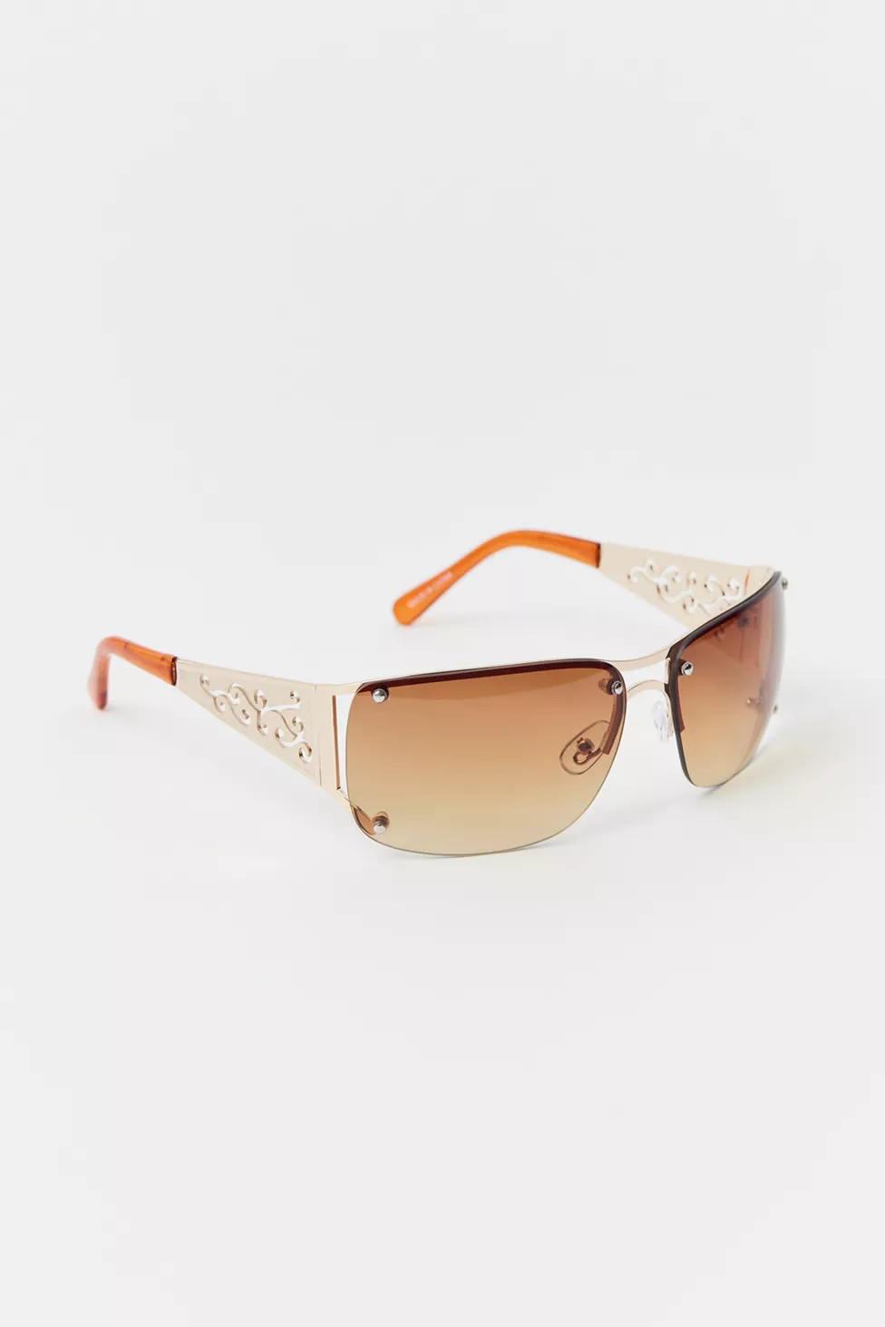 Holly Metal Shield Sunglasses | Urban Outfitters (US and RoW)
