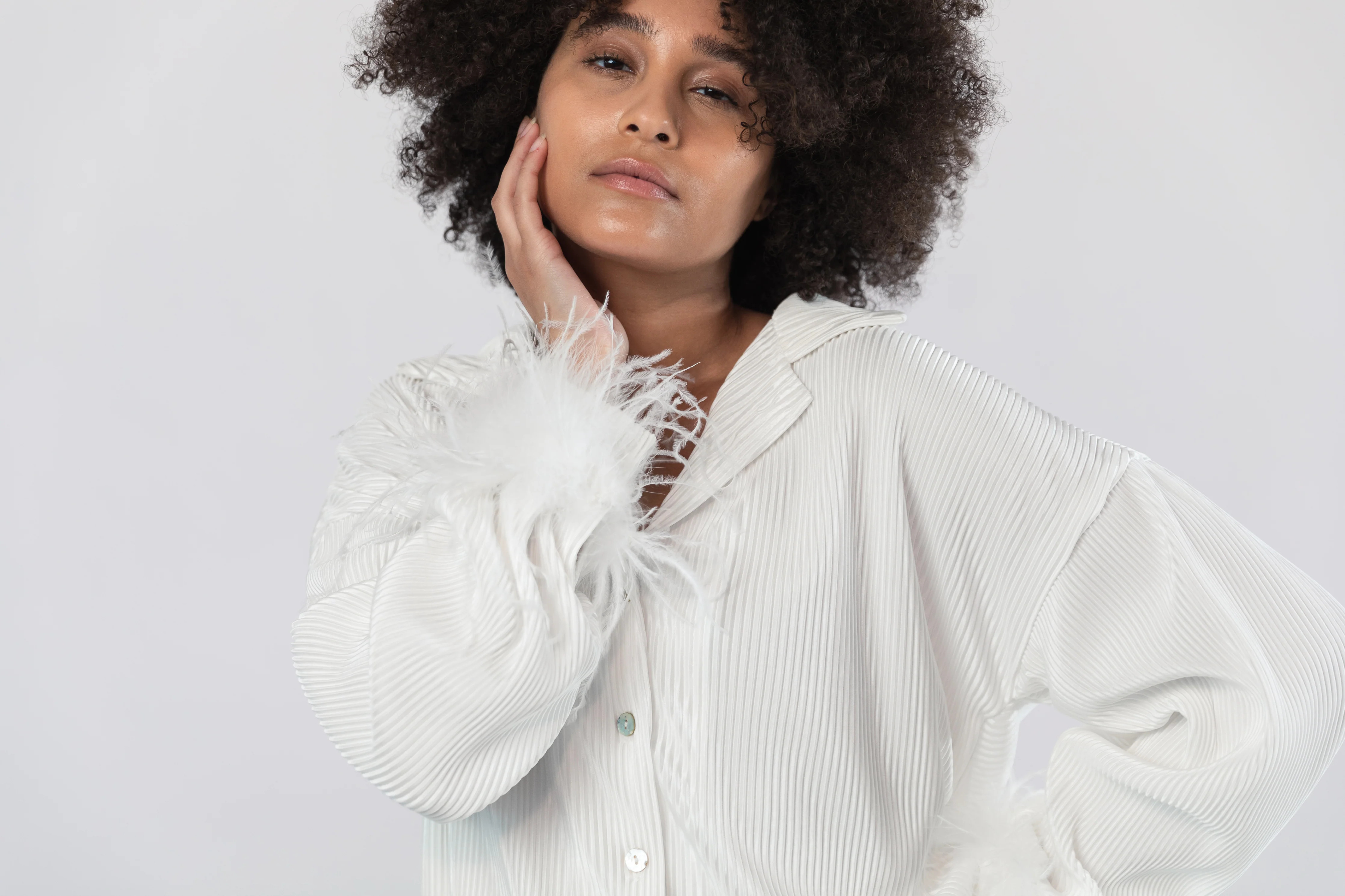 Detachable Feather Pleats Please Set in Dove | waverles