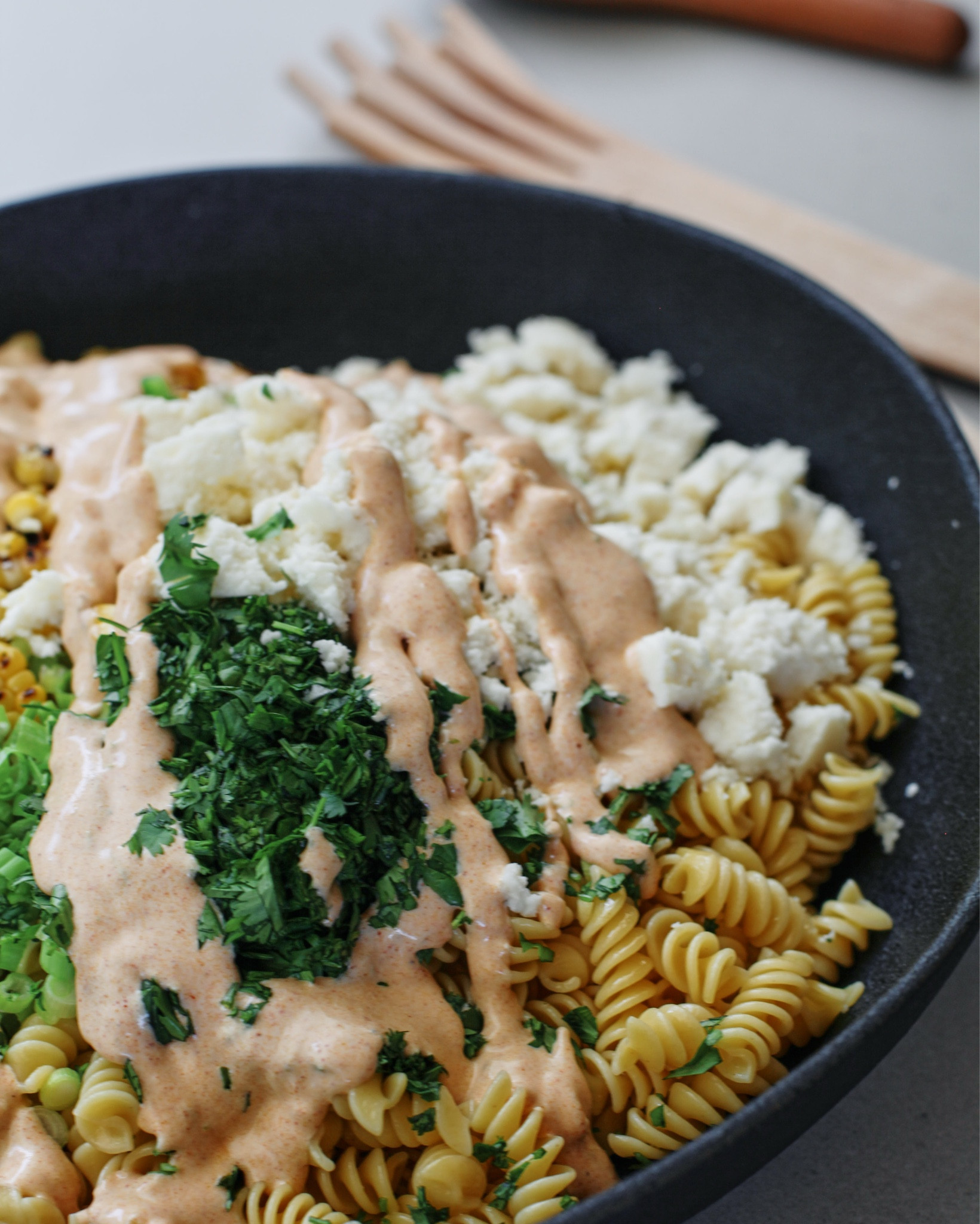 Elote Pasta Salad with Creamy Chili Lime Dressing🌶️🍋‍🟩

My go-to serving bowl for pasta salads and the best salad servers!

#LTKHome #LTKFindsUnder50 #LTKSeasonal