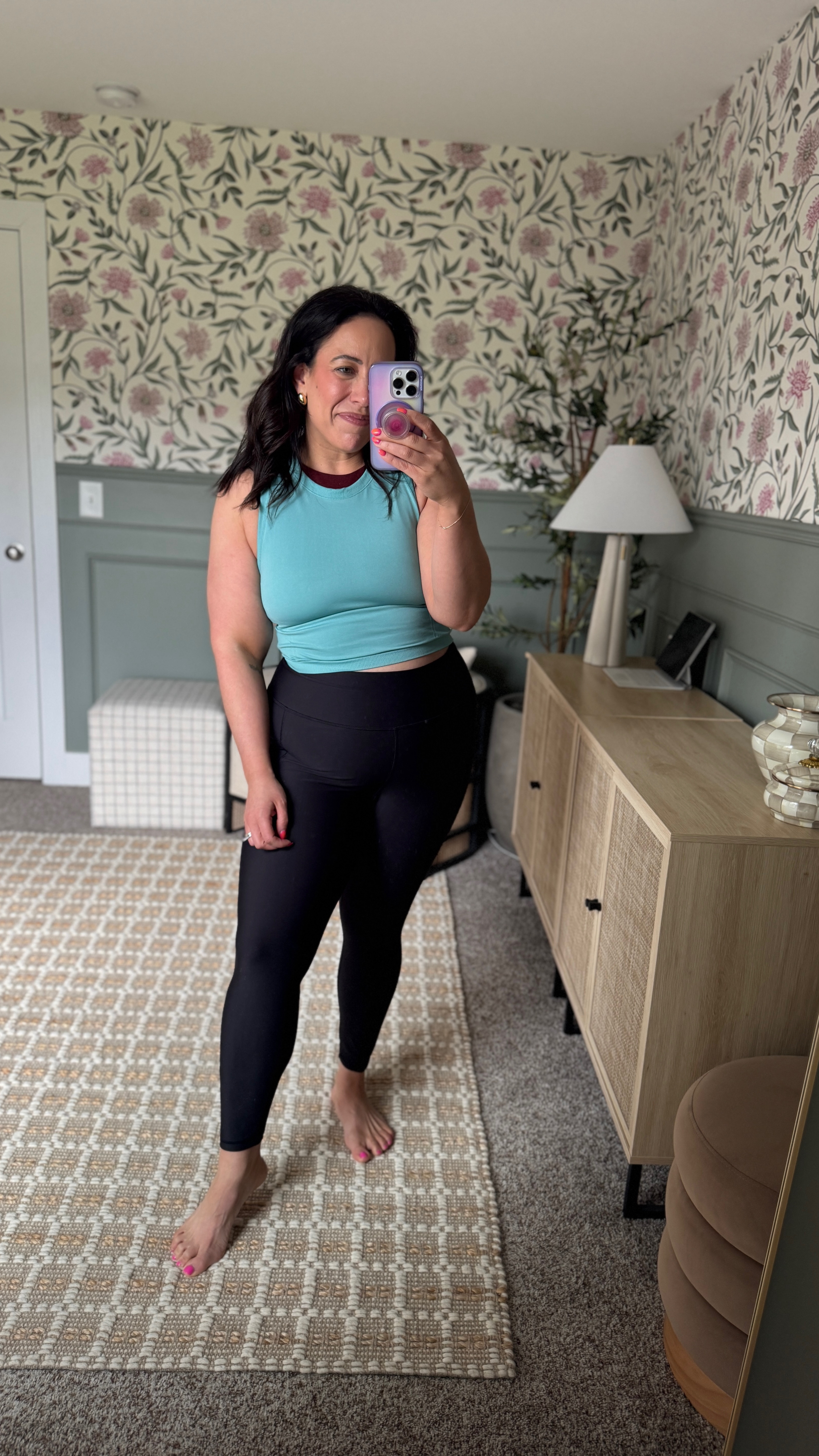 Old navy activewear haul wearing size XL in crop tank and large in bottoms! 

Crop tank, workout tank, workout outfit, midsize activewear, size 12

#LTKFindsUnder100 #LTKActive #LTKFindsUnder50