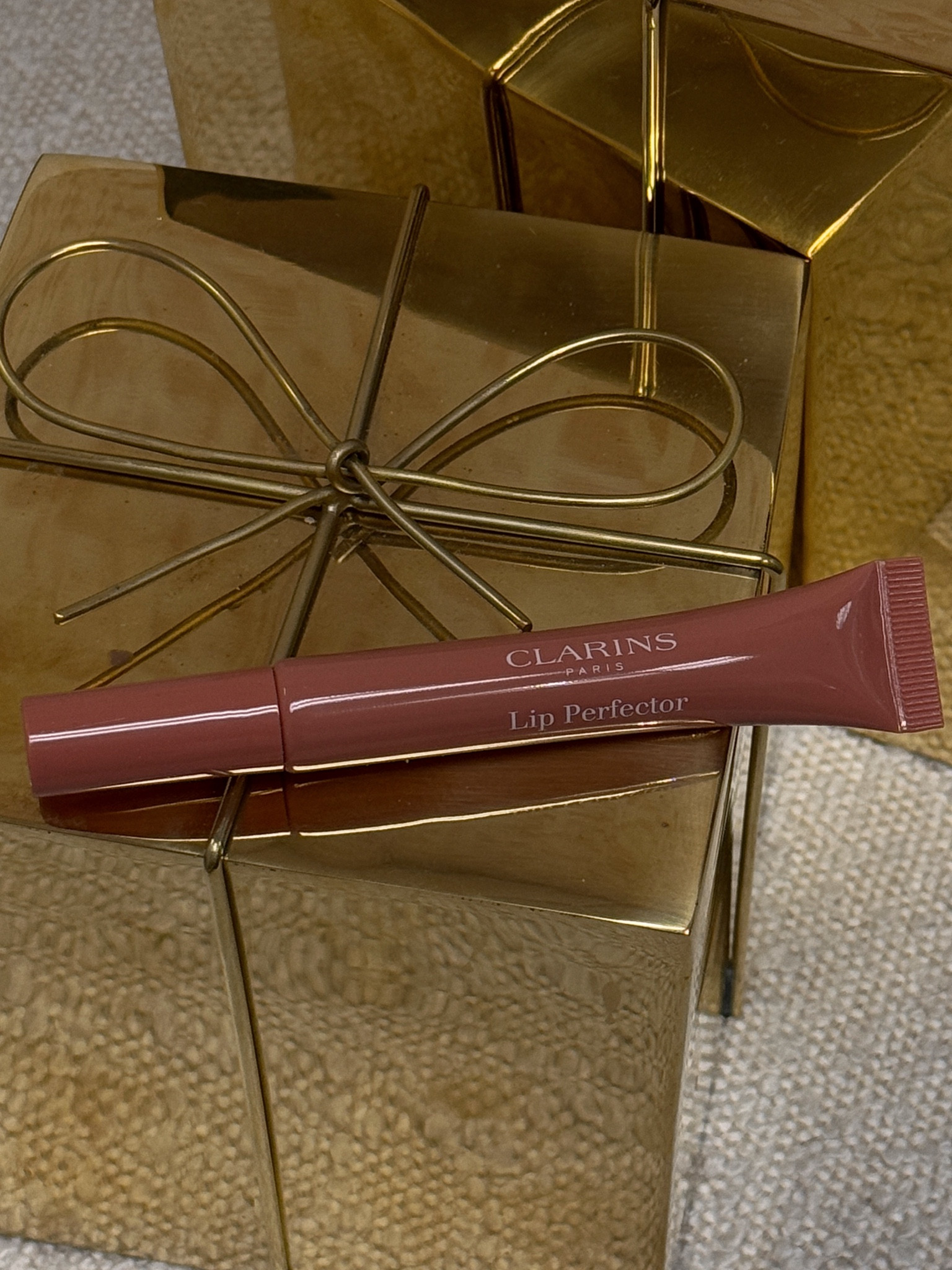 Clarins lip! So good 

#LTKSeasonal #LTKHoliday #LTKBeauty