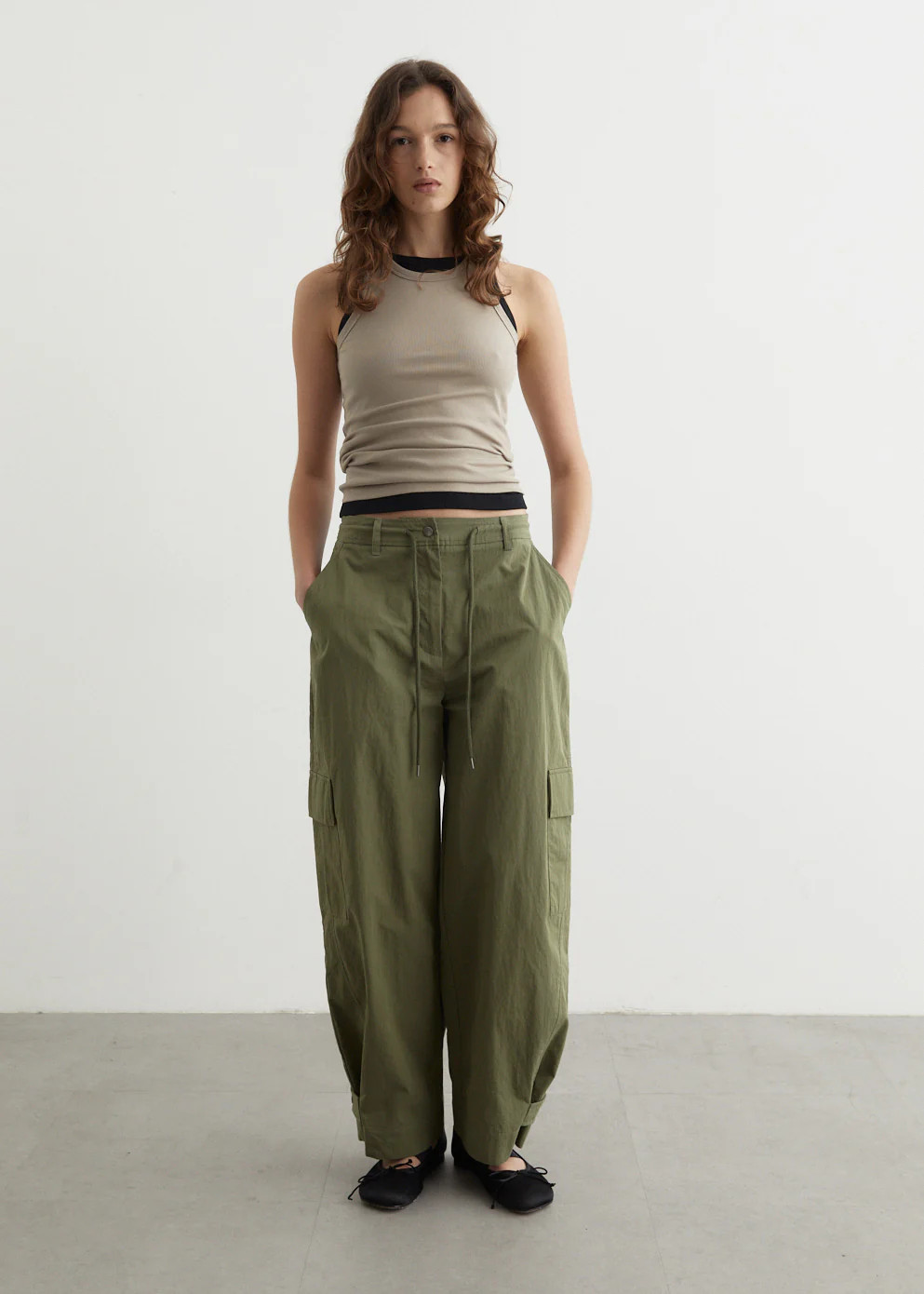 Harpa Barrel Leg Cargo Pants | Incu