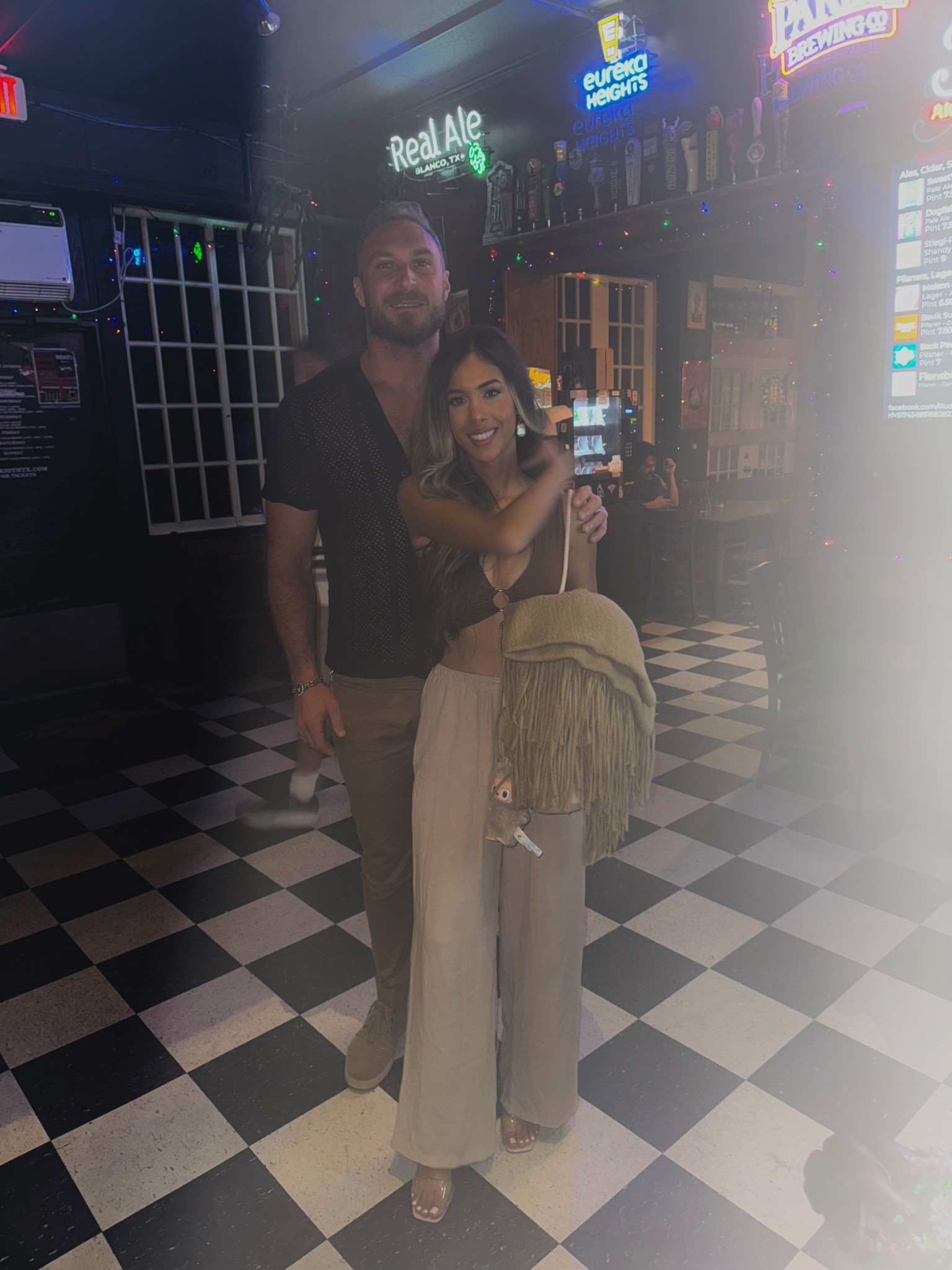 Cute little summer outfit I wore with my favorite linen pants- which I bought in literally every single color possible 👀 my entire outfit is from Amazon, shoes and earrings included 💘



Amazon outfit Amazon finds linen pants white linen pants cream linen pants khaki linen pants khaki pants petite pants Amazon top crop top brown crop top brown top brown Amazon top neutral crop top neutral pants neutral outfit pearl earrings big earrings


#LTKFindsUnder50 #LTKPetite #LTKSaleAlert