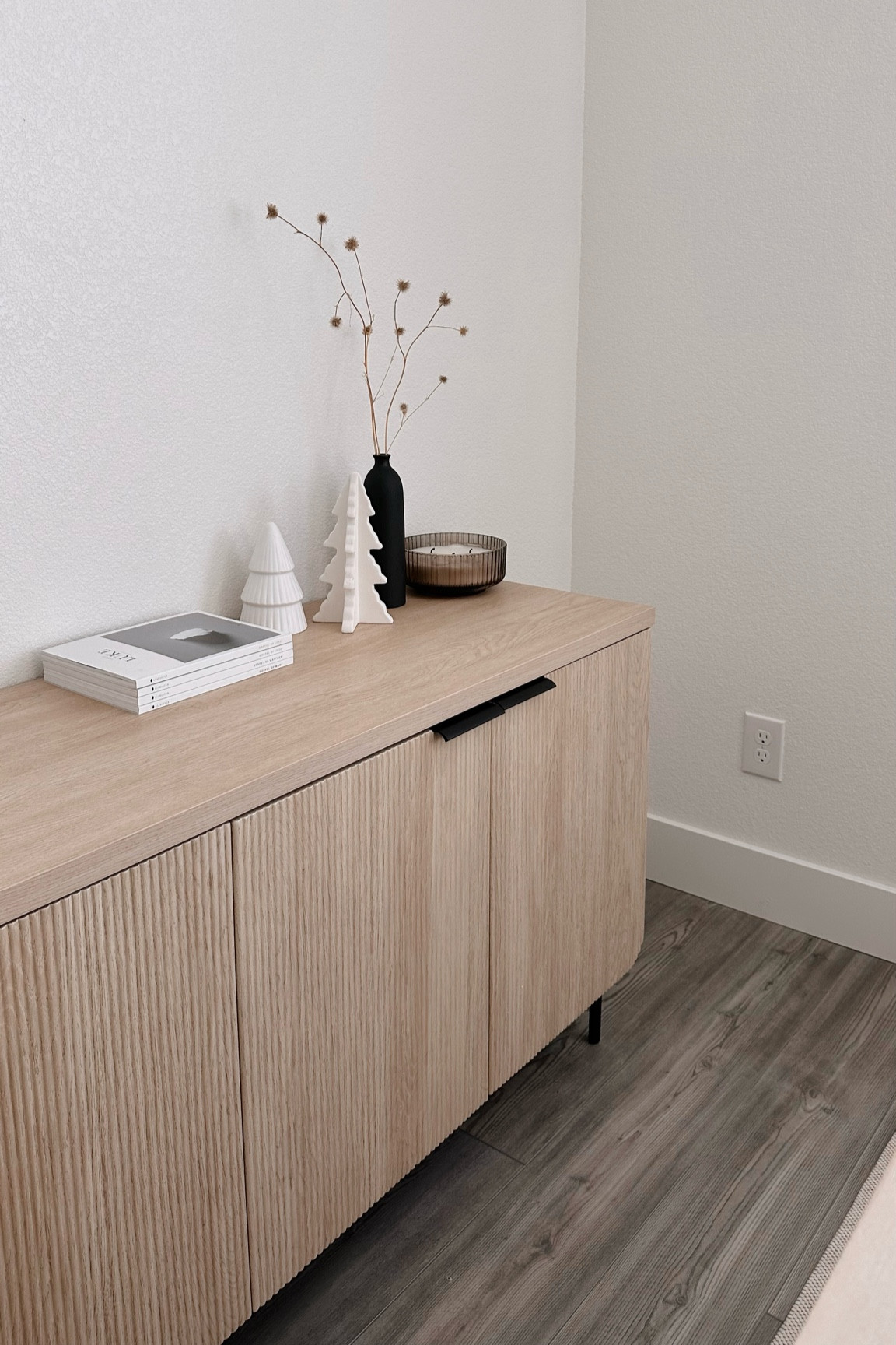 Oak sideboard ✨

#homefurniture #sideboard #favorite 

#LTKhome #LTKMostLoved