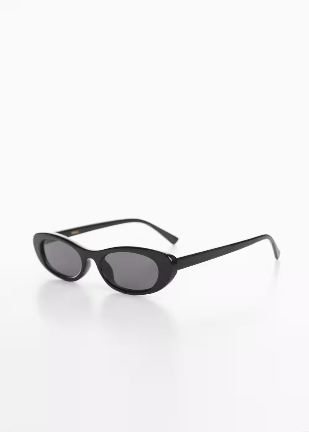 Oval sunglasses -  Women | Mango United Kingdom | MANGO (UK)