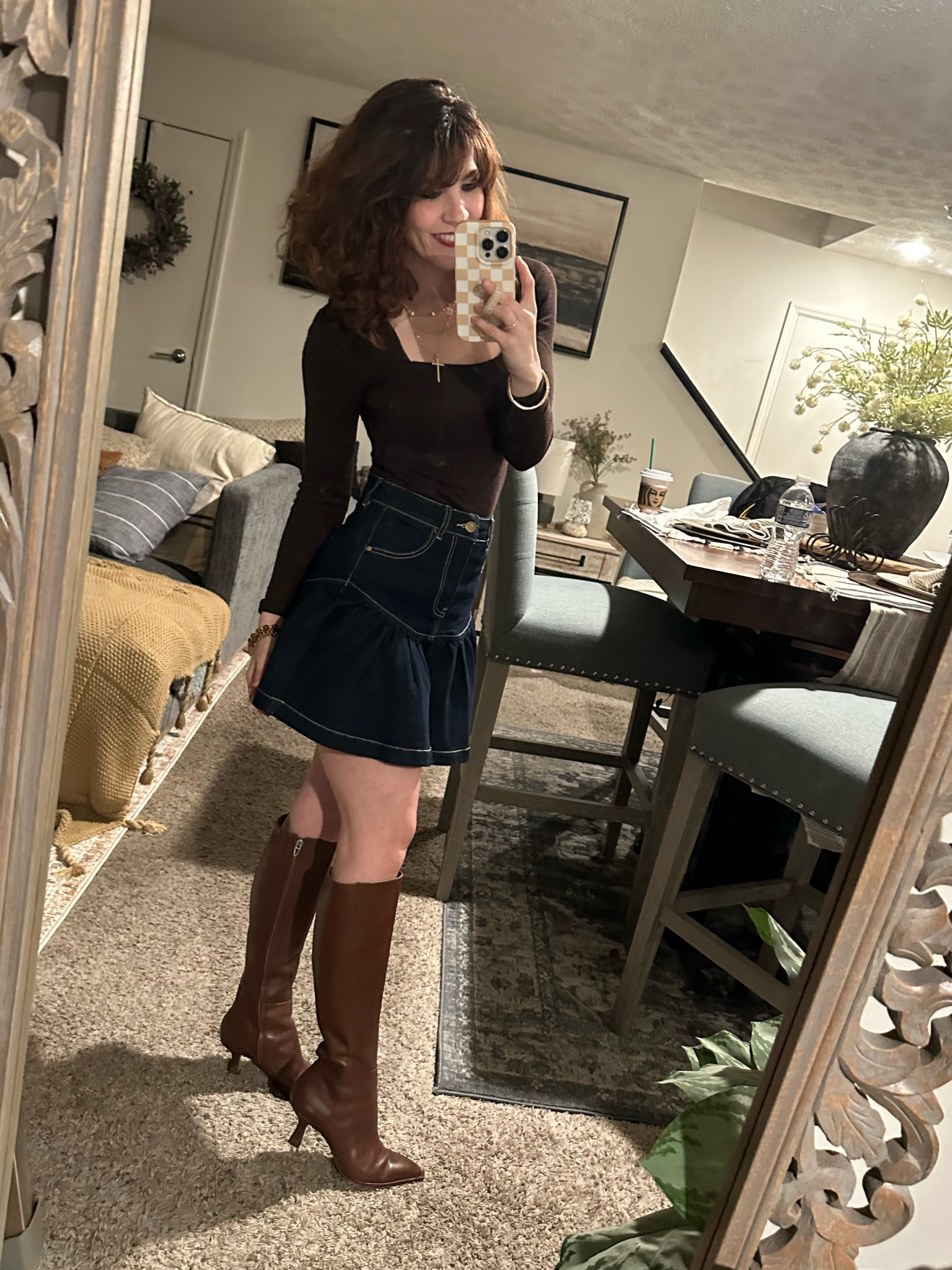 Denim mini skirt! Great for everyday or for a date night outfit! 

#LTKPetite #LTKStyleTip #LTKxVICI