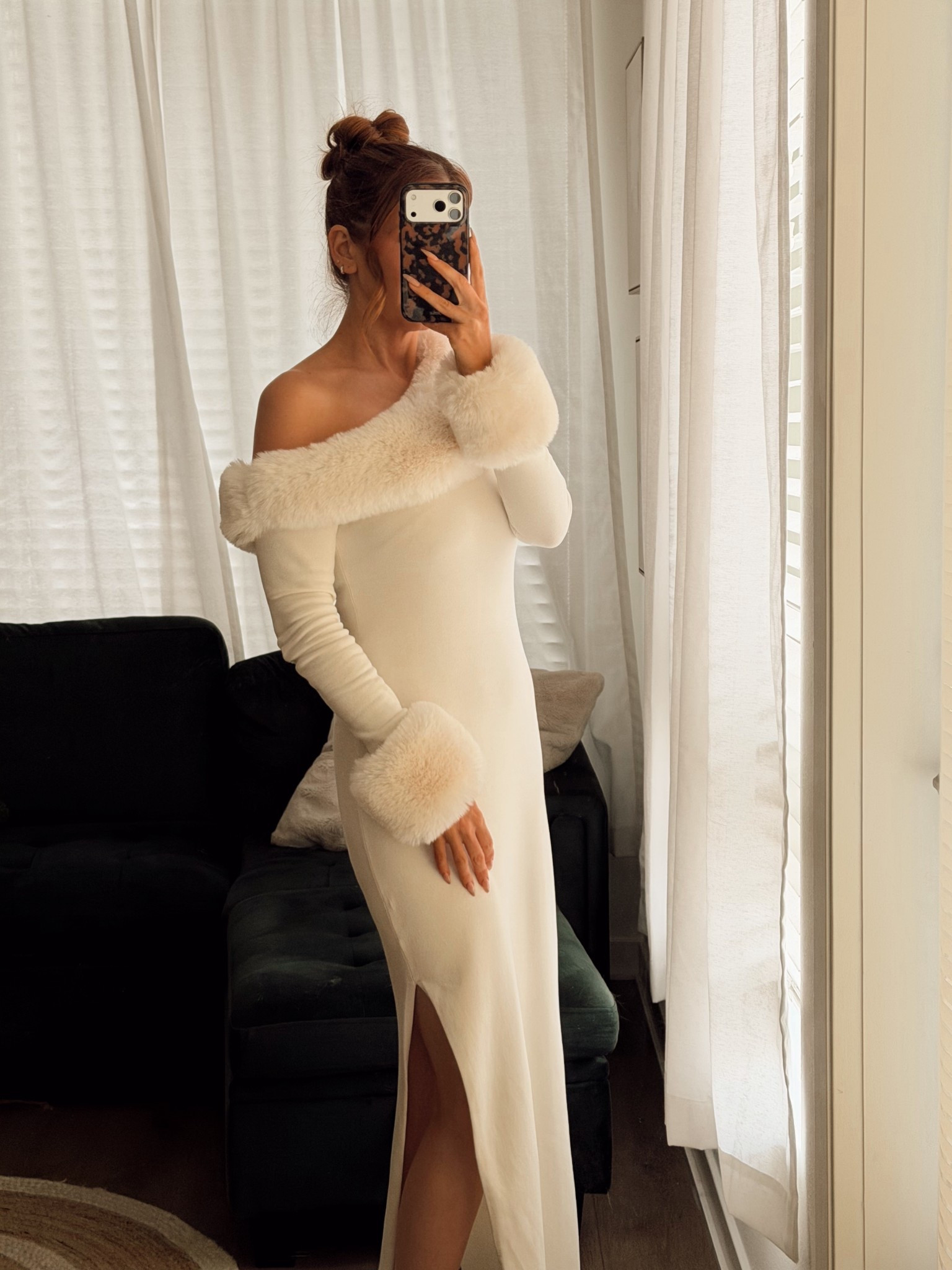 Meshki faux fur dress 

#LTKdayinmylife #LTKootd