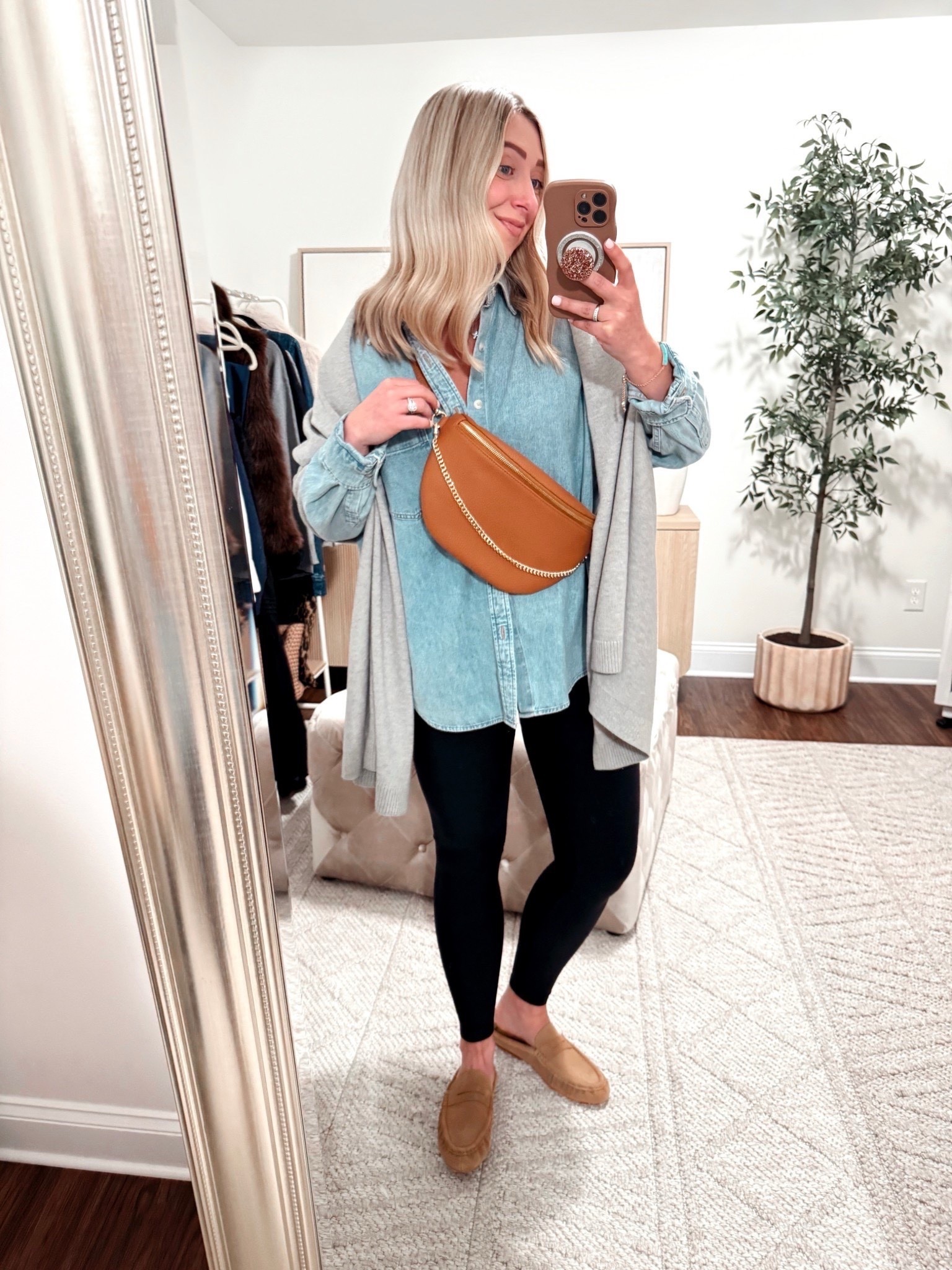 Casual dinner OOTD tonight 🩵 Wearing my fave denim shirt (size down) and new fave bag! Code: LTK15 will save you 15% OFF my bag! 😉 Shop via 🔗 in bio! 

Shirt runs big (size XS—Light Blue: 
 7 Yrs Pctr Ths Bleu), shoes run TTS

Casual outfits, denim shirt, Aritzia, belt bag 

#LTKgrwm #LTKdayinmylife #LTKootd