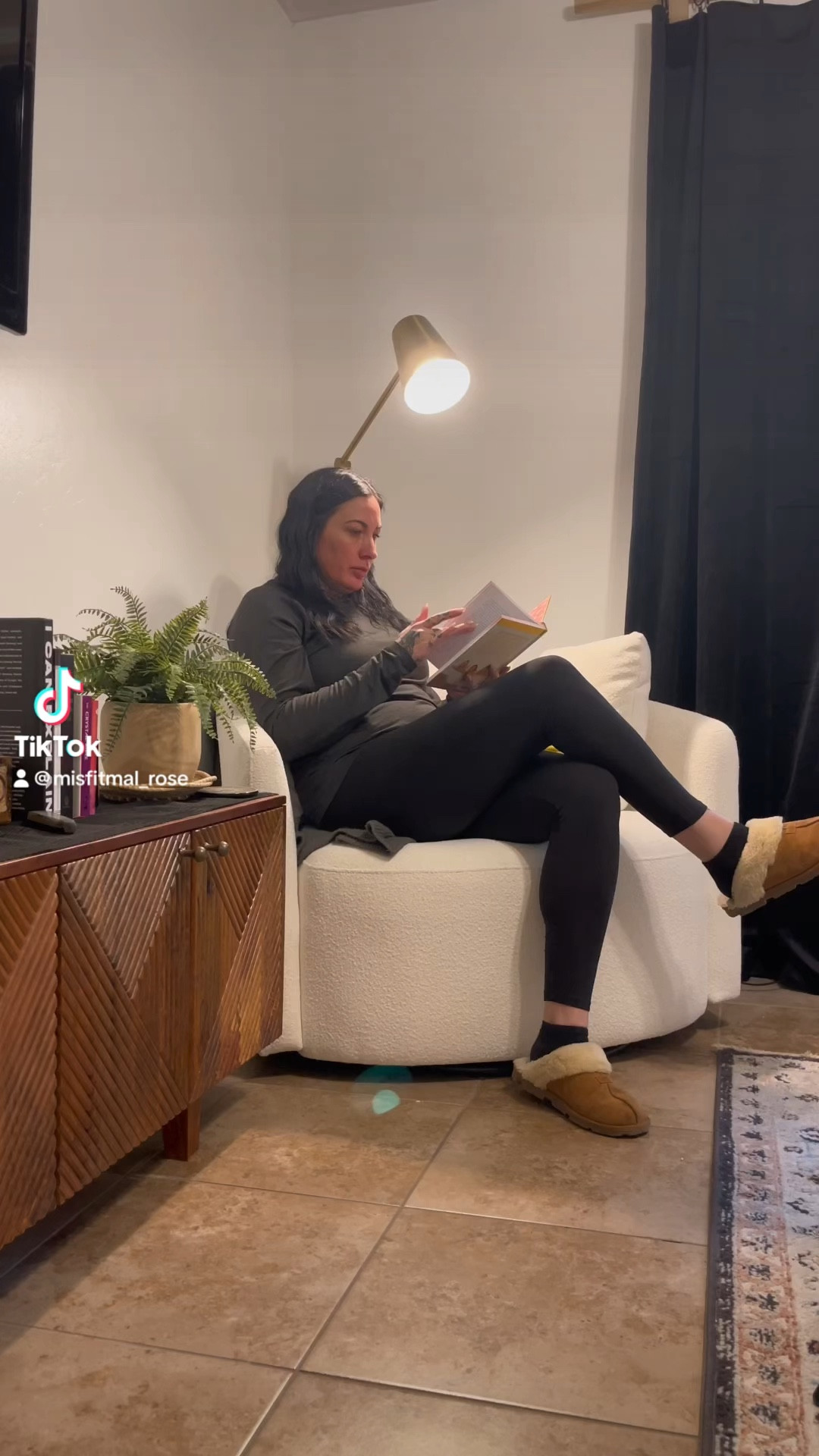 This lamp from Target adds just the right touch! And the right amount of light to read. It’s simple yet sophisticated. Paired with the amazingly gorgeous and soft from Drew Barrymore’s line with Wal-mart and it’s a dream “Book Nook” 

#LTKstyletip #LTKhome #LTKVideo