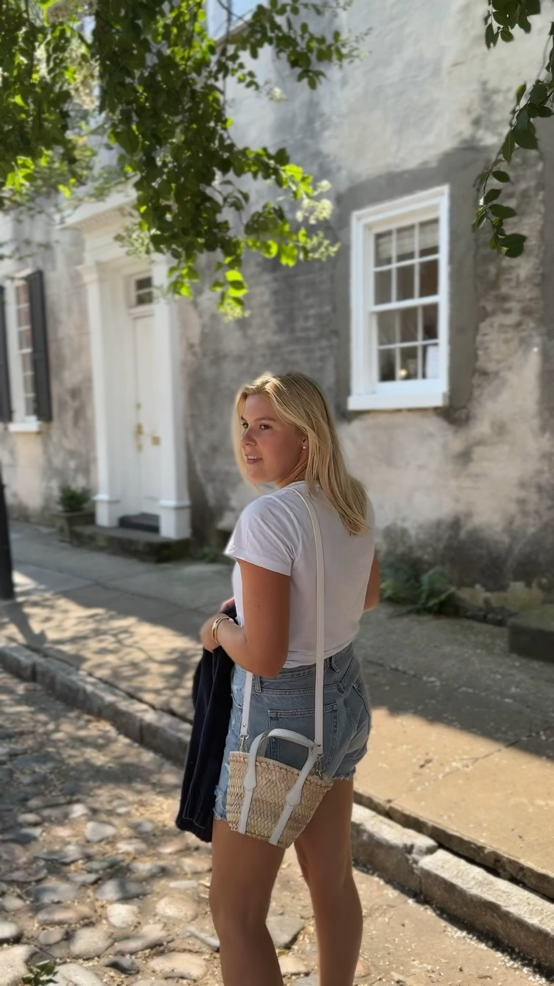 My favorite Jean shorts they run tts 

#LTKSeasonal #LTKParties #LTKStyleTip