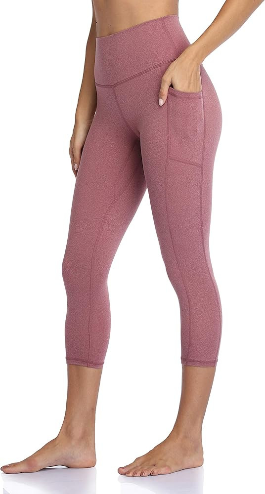 Colorfulkoala Women's High Waisted Yoga Capris 21" Inseam Leggings with Pockets | Amazon (US)