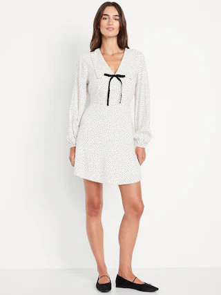 Fit & Flare Long-Sleeve Crepe Mini Dress | Old Navy (CA)
