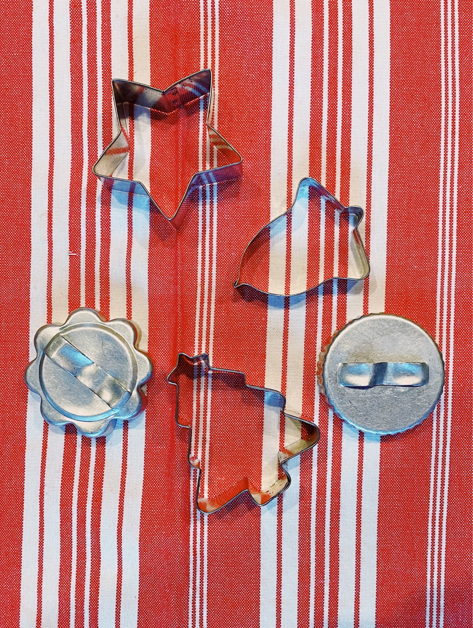 A fun (and delicious!) last-minute stocking stuffer  

#LTKHoliday #LTKSeasonal #LTKGiftGuide