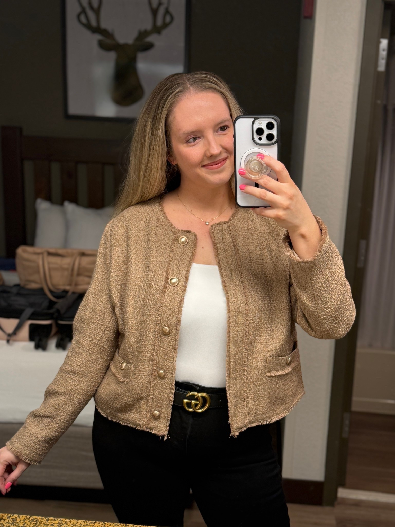 Chanel inspired jacket that I’m absolutely obsessed with!! Found this in the 11th hour as I was shopping before leaving for a business trip where I’d be getting headshots done and knew I wanted something sophisticated and current. Well girlfriend, Chanel (style)) is timeless so this jacket came right home with me!

#LTKootd #LTKWorkwear #LTKstorytime