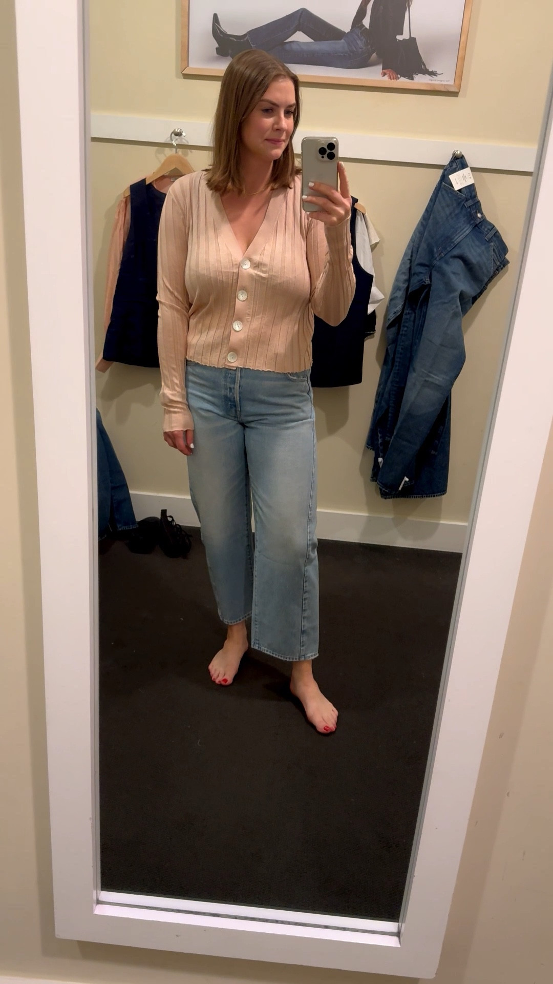 Wearing a size XL in the sweater mainly to fit the chest area, otherwise I’d get tts (bra size UK 34H)

Jeans are size 30

#LTKSeasonal #LTKMidsize #LTKxMadewell