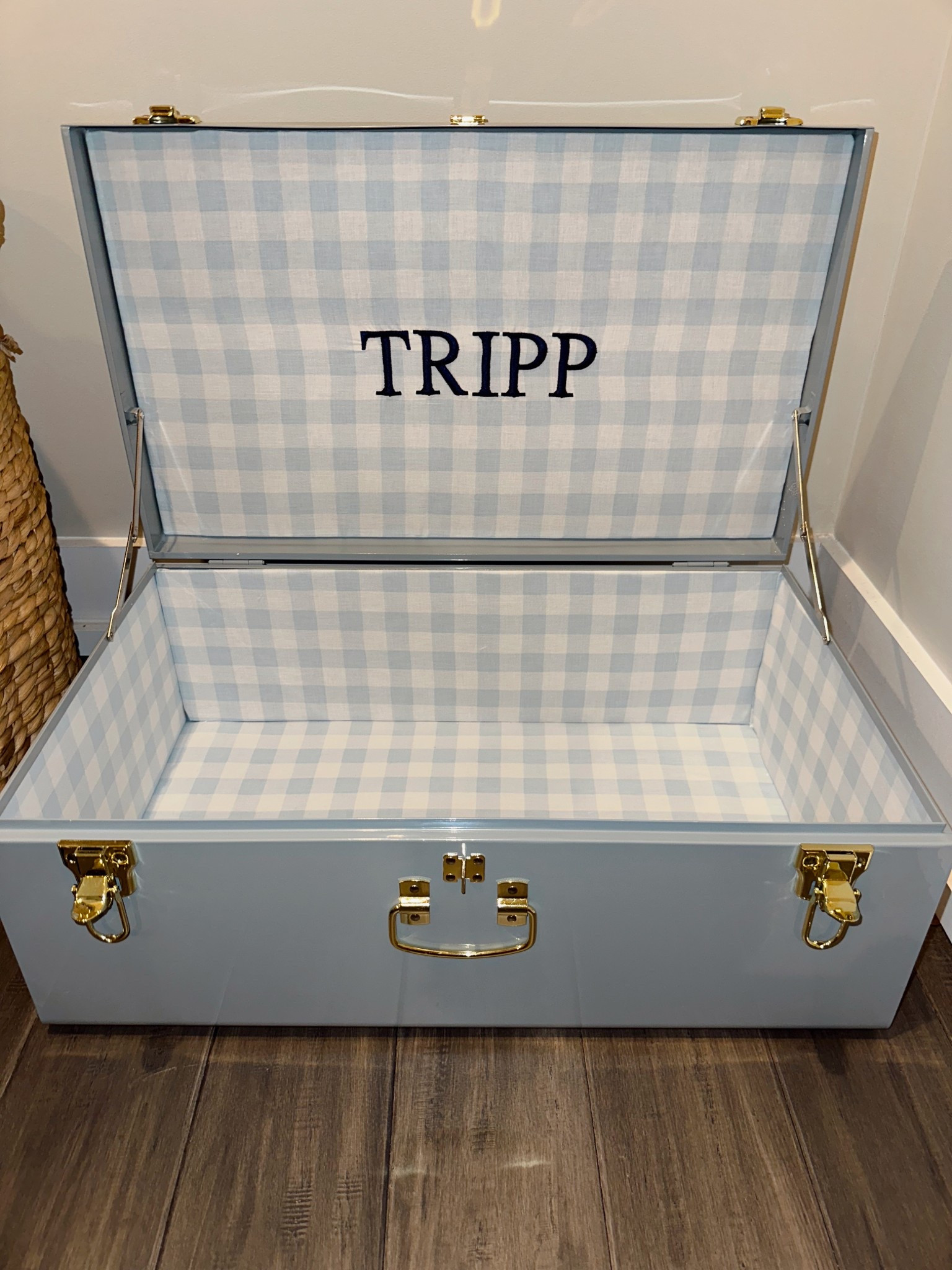 DIY keepsake box!!