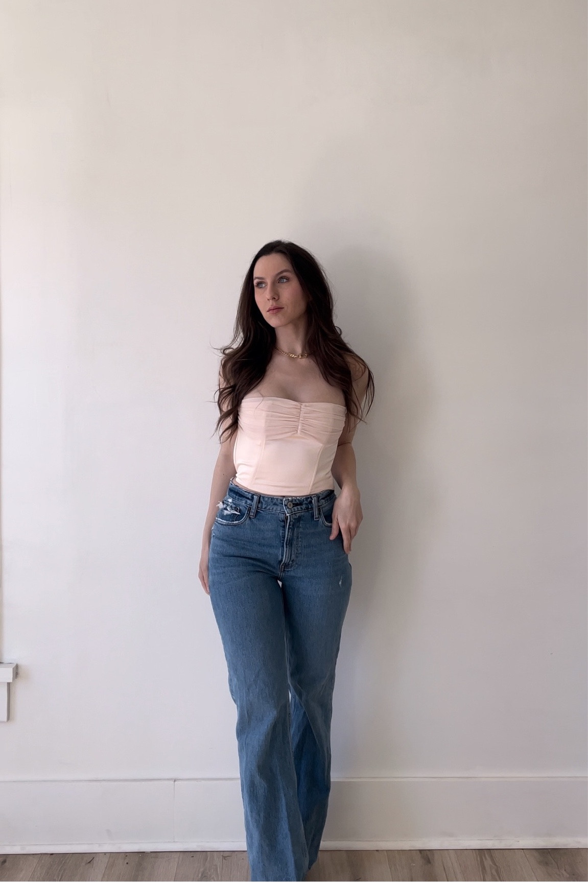 Weekend Ready in my fav straight leg jeans and of course a strapless top! The perfect combo👖🫶🏼


#springoutfit #jeanoutfits #curvelove #jeans #blouse #springstyle 



#LTKsalealert #LTKunder100 #LTKstyletip