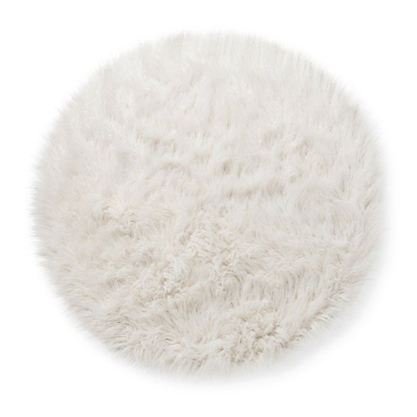 3' Faux Fur Round Rug White - Pillowfort™ | Target
