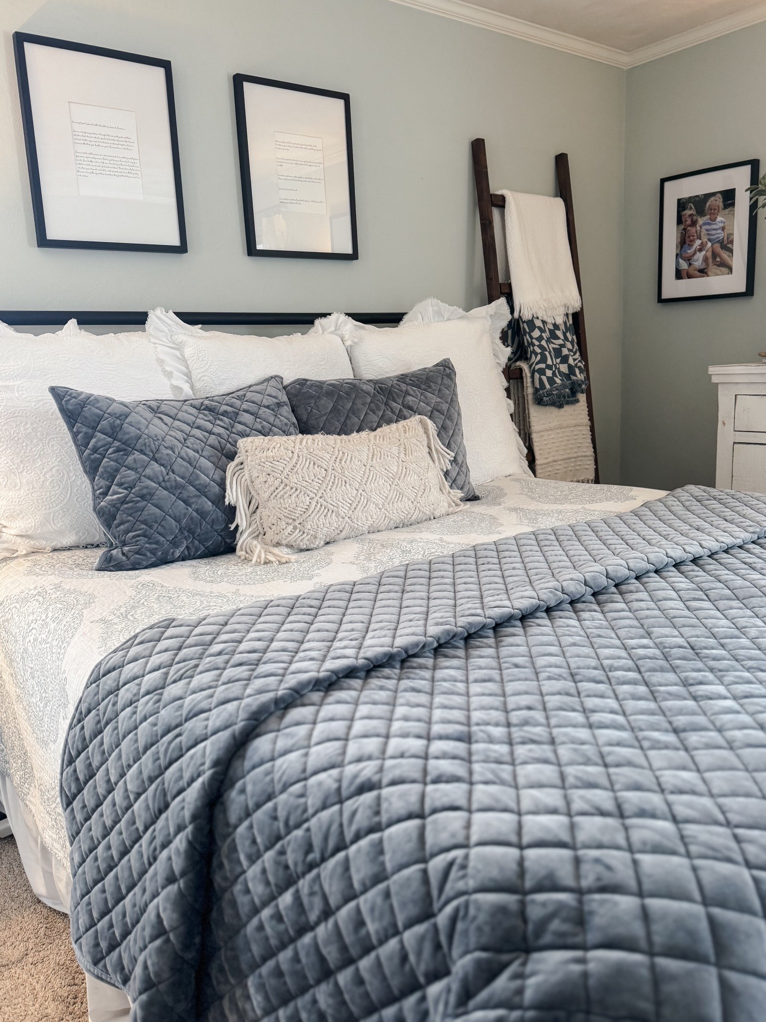 Velvet Diamond Quilt and matching pillow shams 😍 25% off for Target Circle Week!

Size: king
Color: Slate Blue

#LTKHome #LTKFindsUnder100 #LTKSaleAlert