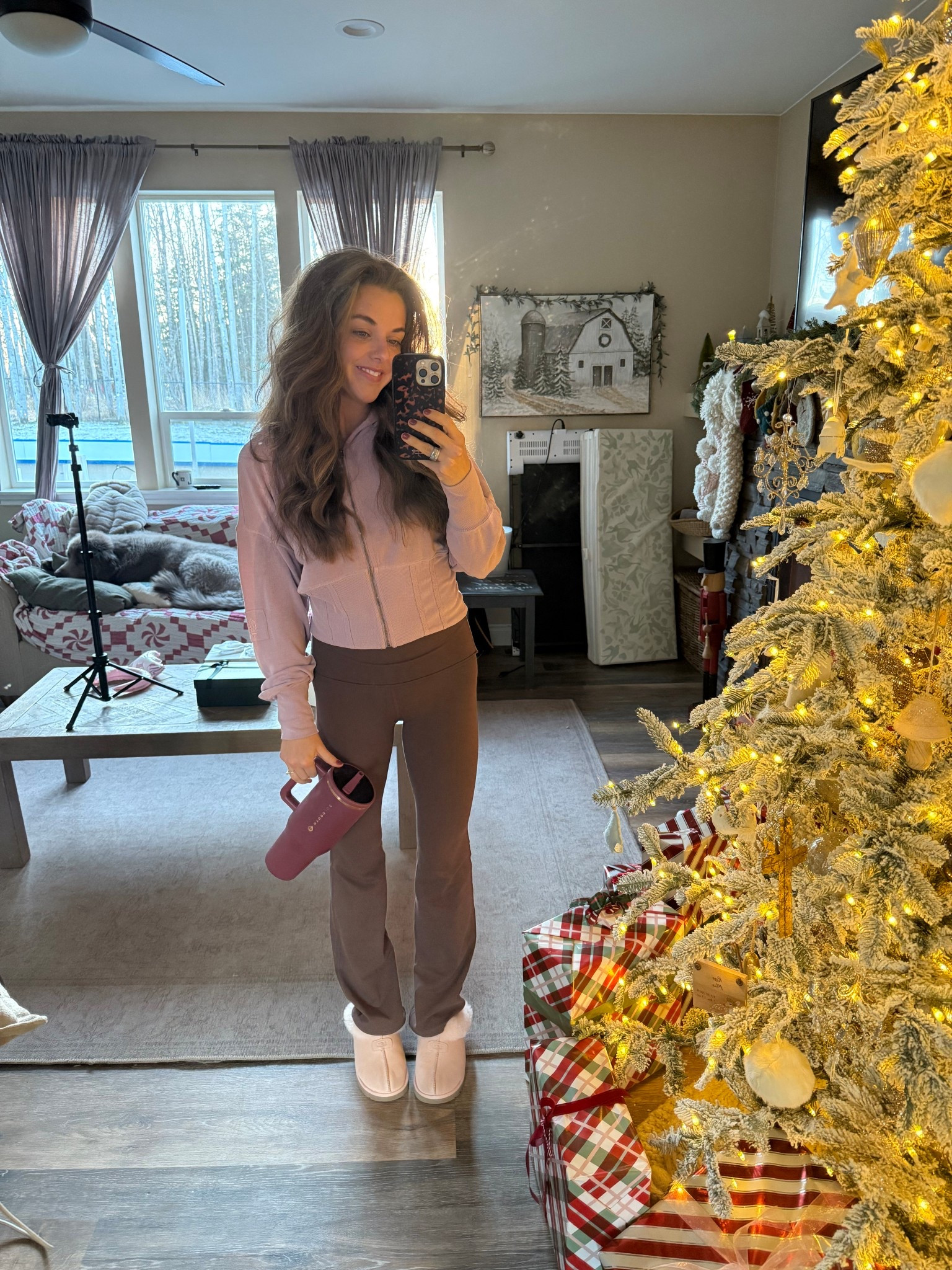 At home ootd 🤍

#LTKmomlife #LTKootd #LTKdayinmylife