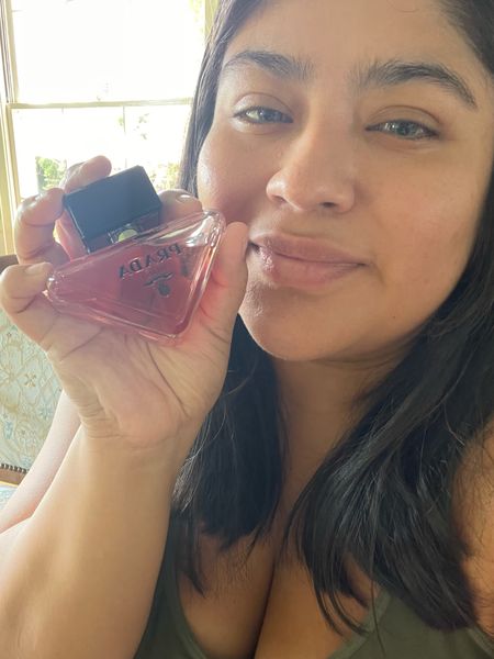 Loving this new perfum! Musk and floral scents 

This post is part of a campaign and I have been incentivized for my honest review.

#LTKbeauty #LTKSeasonal #LTKFind