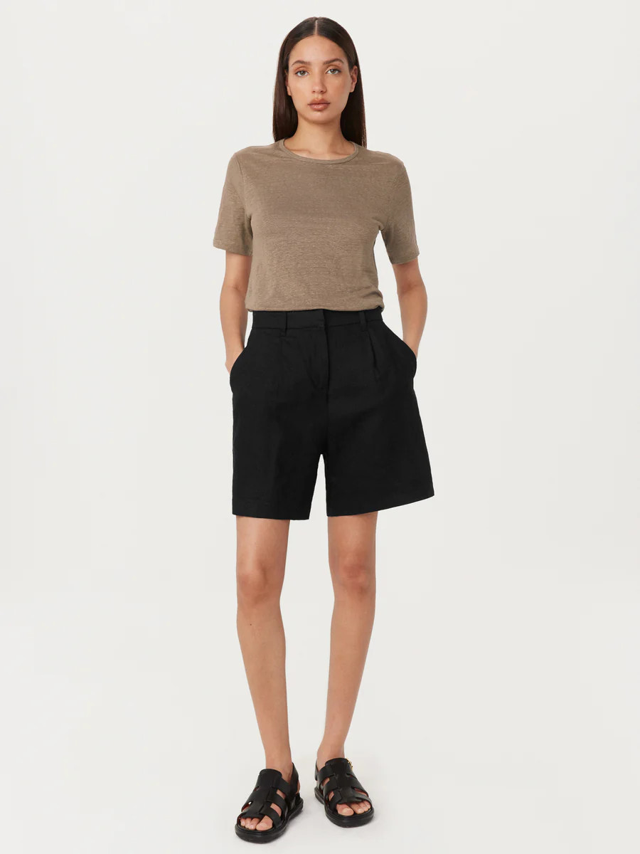 The Amelia Linen Balloon Short in Black | Frank And Oak