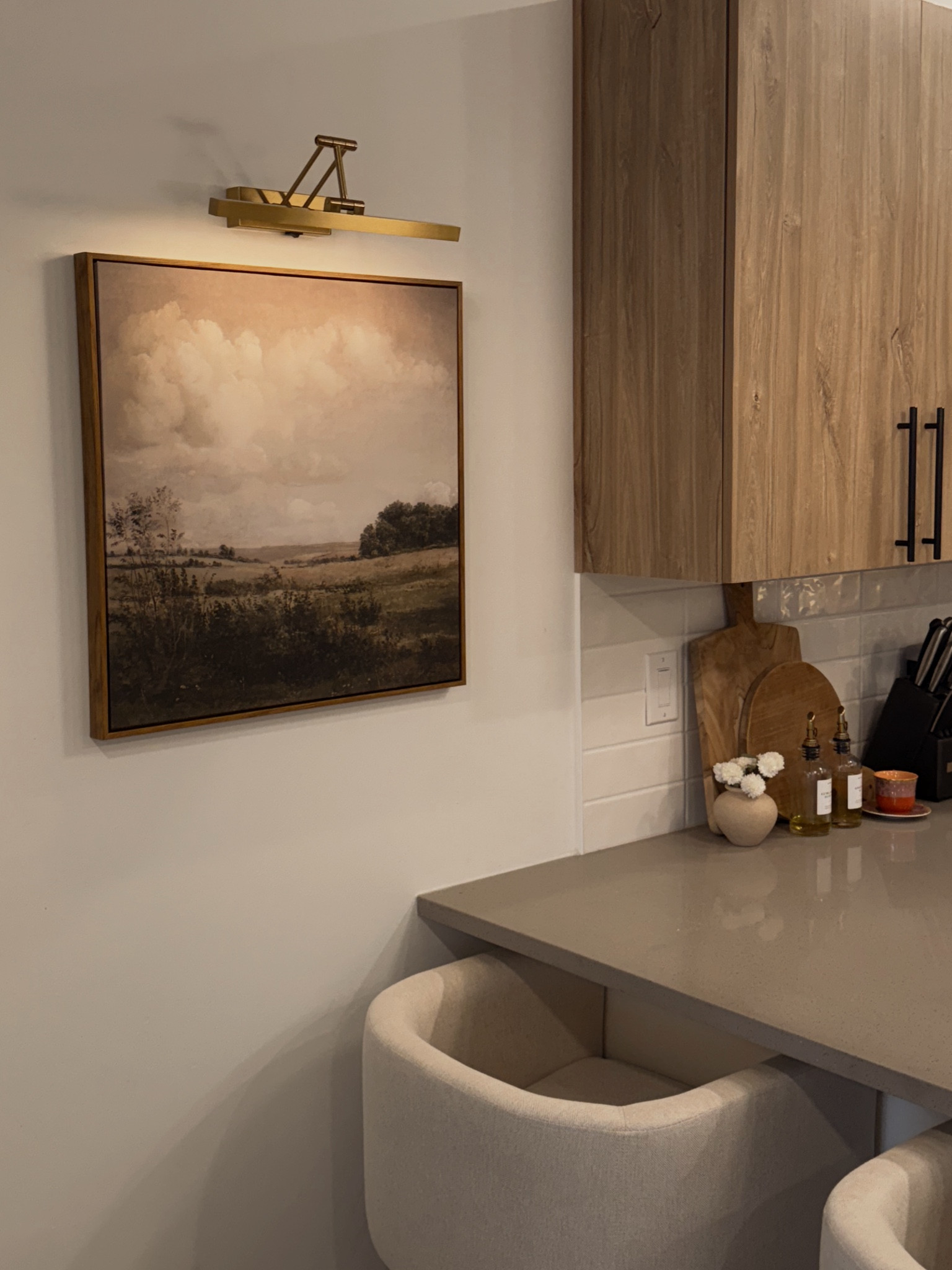 Painting light in kitchen 