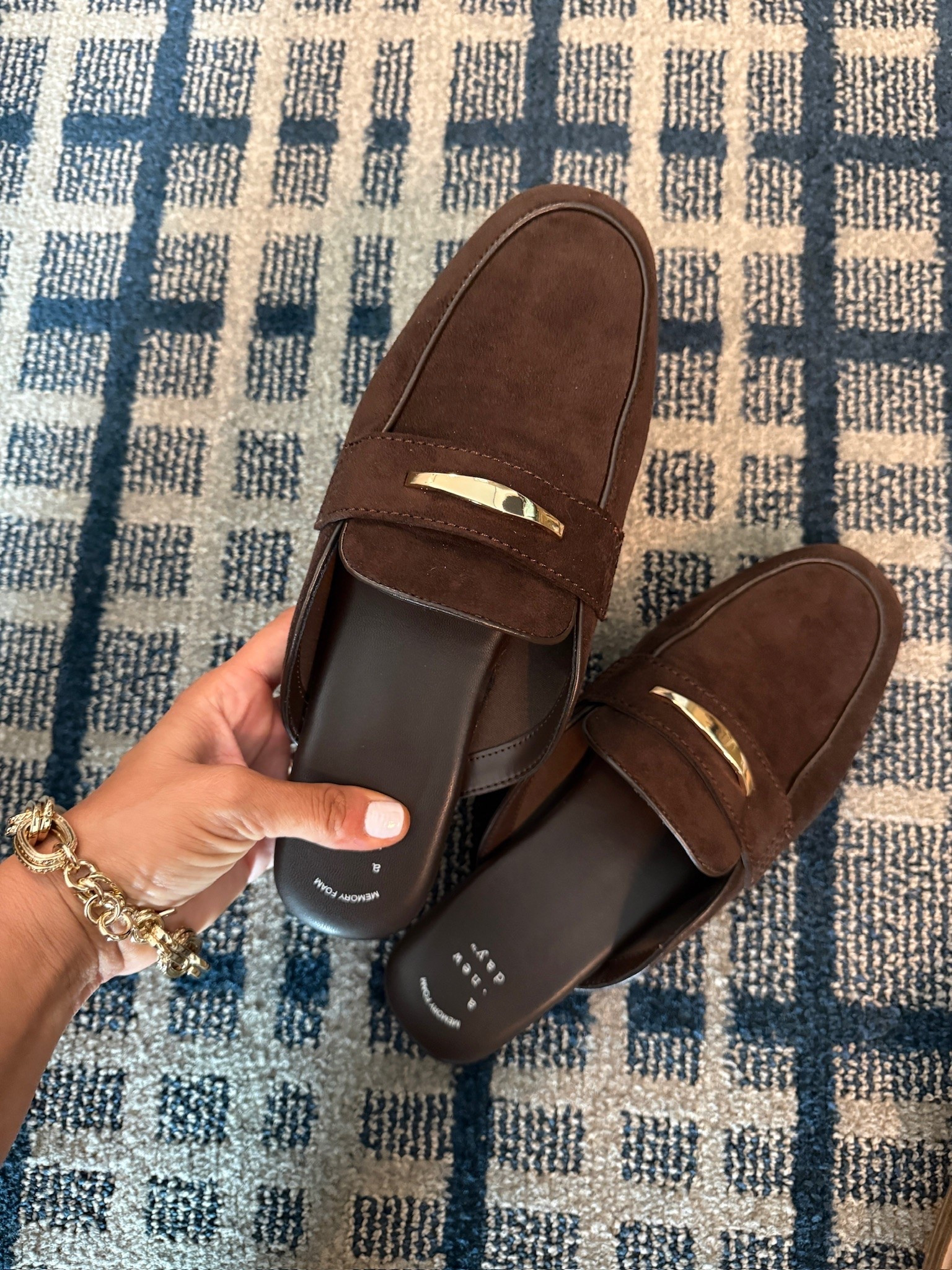 Wearing these all day at LTKCon & they are SO comfortable! Such a good Target find 🙌🏼

#LTKCon #LTKootd #LTKdayinmylife