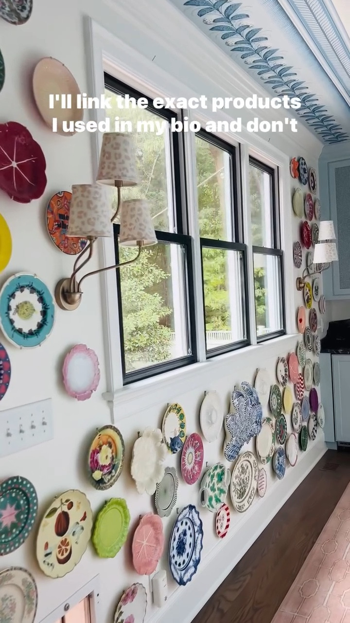 One of the most asked questions I have gotten since sharing I planned to hang my extra large shell platter on the wall is how to hang it. When I bought it I actually didn’t have that figured out yet. So, when I hung it over a month ago I wanted to give it some time to make sure it was super secure before I shared my technique with you.

I am thankful to a follower for recommending this platter hanger. I was a bit intimidated when I first received it because the cords were tangled and I was nervous it wouldn’t support my super heavy platter. Those concerns quickly subsided as soon as I started working with it. It was easy as can be although it did require a bit of manipulation to get it to work for my particular platter - which is asymmetrical and has very thick edges. I will admit that I kept a pile of blankets laying under the hung platter for the first two weeks just to make sure it would hold! Now I can happily confirm this works great and highly recommend it!

I use a slightly different product for my smaller plates and less substantial platters - so stay tuned to learn about that in another video!

I’ll link the products I used in my bio or you can comment platter and I’ll send you the link directly! 

#housebeautiful #southernliving #myhousebeautiful #traditionalwithatwist #southernhome #traditionalhome #chinoiseriechic  #sodomino #southernhomemag #betterhomesandgardens #dominomag #bhgstylemaker #mytradhome #moderntraditional #southerncharm #southernstyle #interiorstylingideas #classicdecor #hgtvmagazine #hgtvhome #ighomes #interiordecoratingideas #stylishhomevibes #graciouslivingstyle #colormakesmehappy 
#colorismyjam #bhgcolor #boldcolor #colorfuldecor #platewall