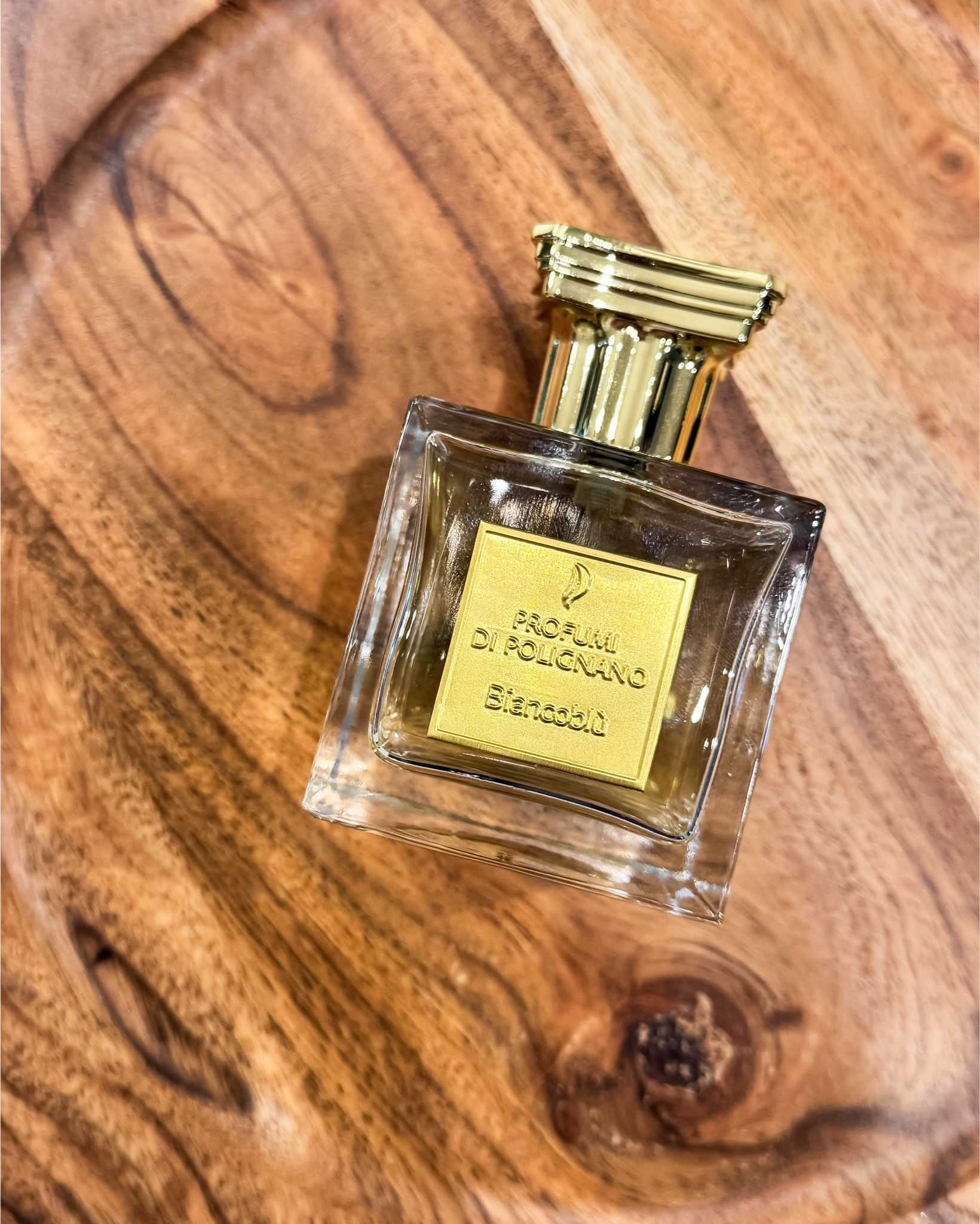 Sun. Salt. Italian luxury. 

Profumi di Polignano Biancoblu is that iconic Mediterranean vibe — but elevated. Sparkling grapefruit + bergamot, a hint of sea breeze, soft rose + cedar, and a warm, salty musk + ambergris dry down that lingers beautifully.

It gives classic coastal energy… just richer, more refined, and unmistakably niche. If you love that fresh, sunny DNA but want it upgraded — this is your scent.
Comparable to Dolce & Gabbana Light Blue.

Italian perfume • oceanic luxury fragrance • salty skin scent perfume • Mediterranean summer perfume • grapefruit bergamot perfume • ambergris musk fragrance • high end women’s perfume • Dolce Light Blue alternative • coastal chic fragrance • fresh luxury parfum • extrait de parfum women • long lasting summer perfume • designer fragrance alternative • sophisticated beach scent

#LuxuryFragrance #ItalianPerfume #CoastalVibes #SaltySkinScent #SummerSignature #PerfumeLover #FragranceAddict #MediterraneanMood #ElevatedEveryday #LTKBeauty #LTKFinds #HighEndFragrance #CleanGirlAesthetic #ThatGirlEssentials

#LTKgrwm #LTKBeauty #LTKOver40