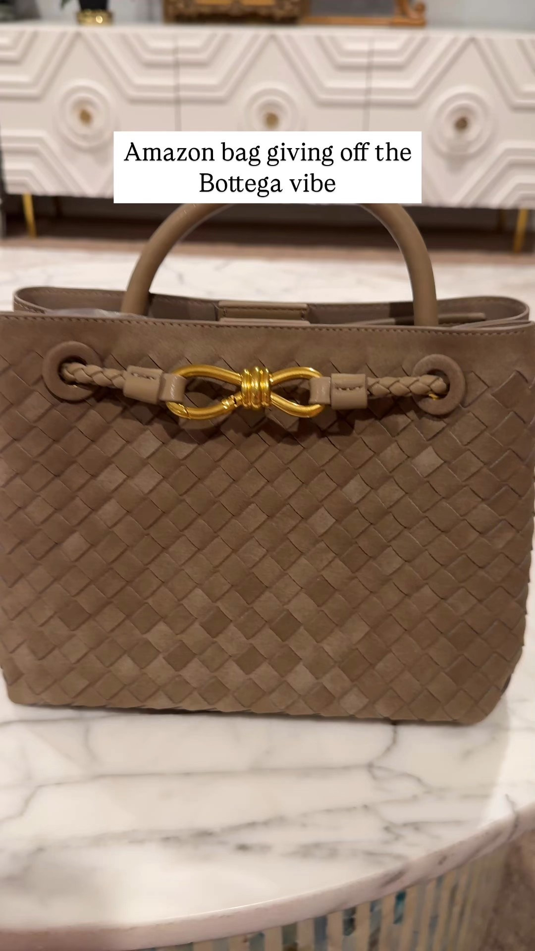 Bottega vibes with an Amazon price :)


#LTKItBag #LTKStyleTip #LTKFindsUnder50