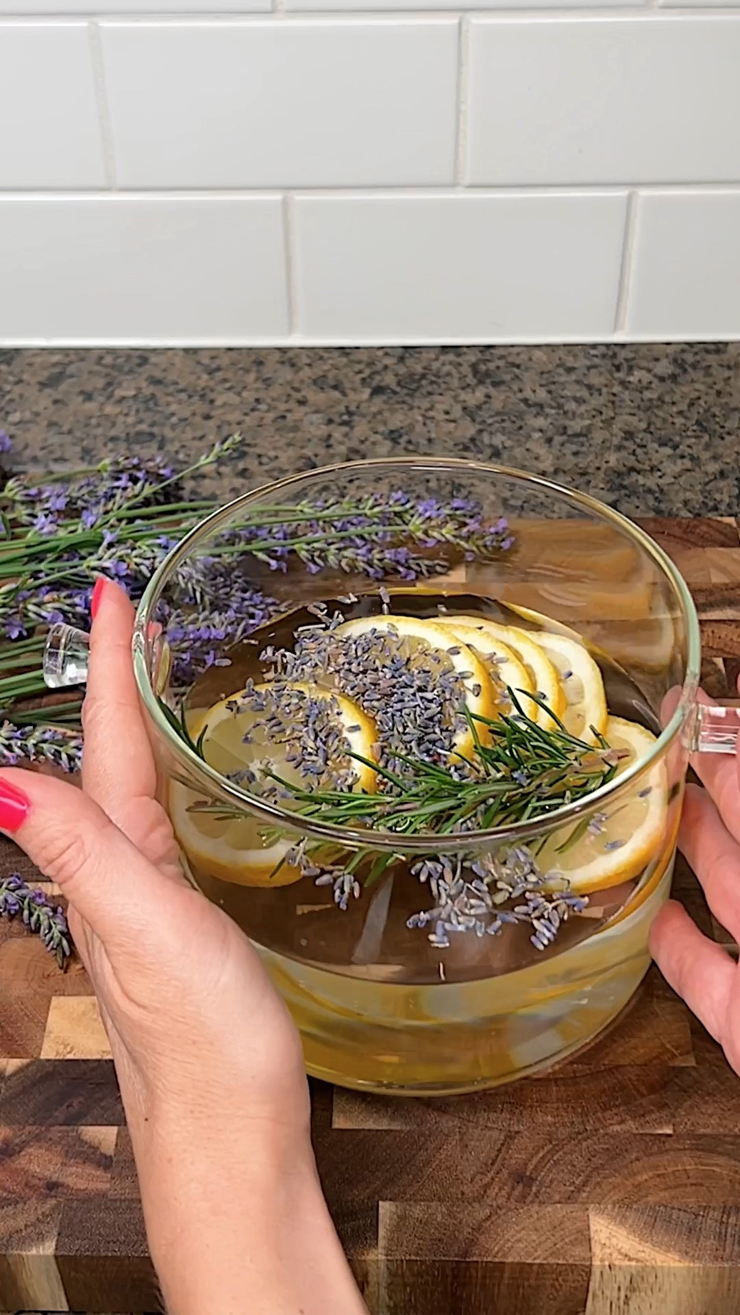My easy DIY Lavender Lemonade Stovetop Potpourri will fill your home with the fresh fragrances of summer 
#simmerpot
#glasspot 
#stovetoppotpourri
#homefragrance 

#LTKHome #LTKSeasonal #LTKVideo