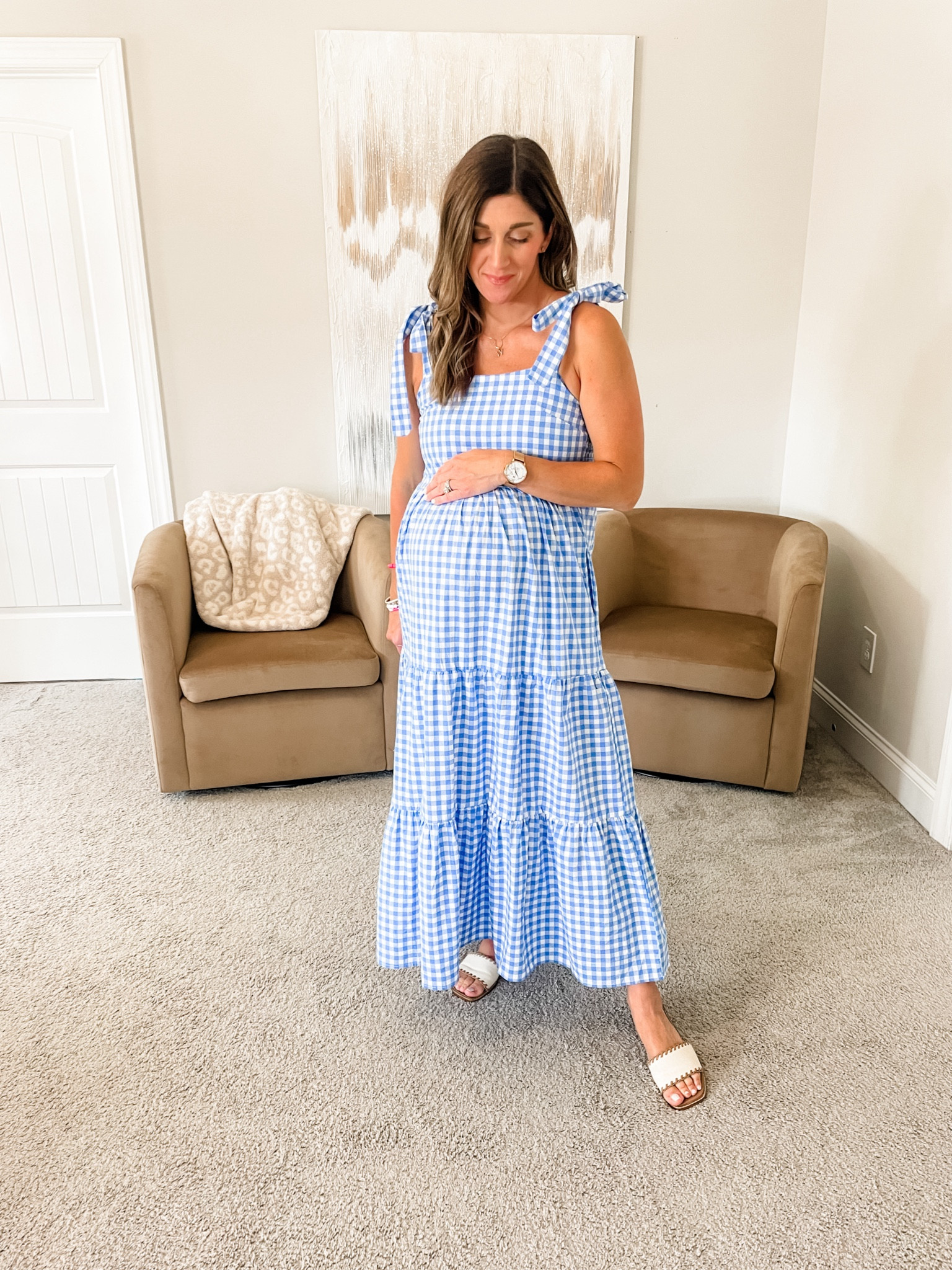Shop this gorgeous blue gingham bump friendly dress! Has adjustable ties and comes in 3 colors. Fits true to size. Wearing a medium 

Currently 30% off today with code: SUMMERLOOKS

Click below to shop!

#LTKSaleAlert #LTKBump #LTKStyleTip