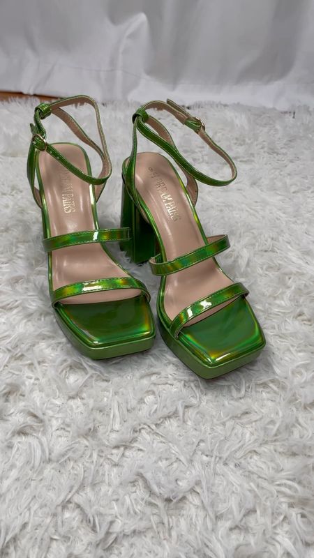 Such pretty chunky heels in green 

#LTKShoeCrush #LTKStyleTip #LTKVideo