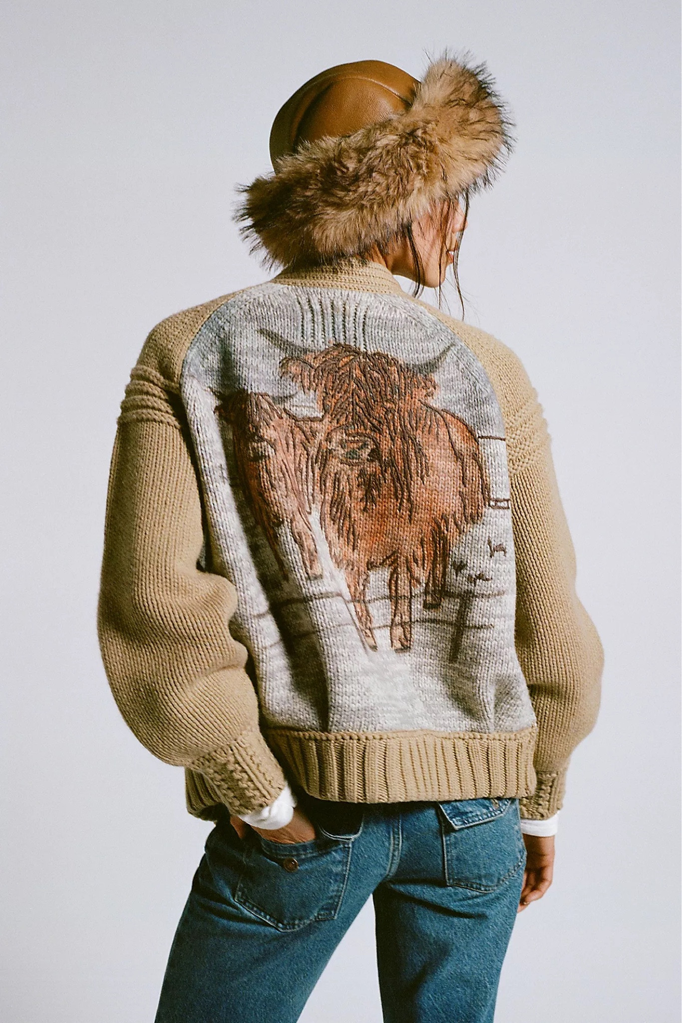 Highland cow sweater

#LTKSeasonal #LTKHoliday #LTKStyleTip