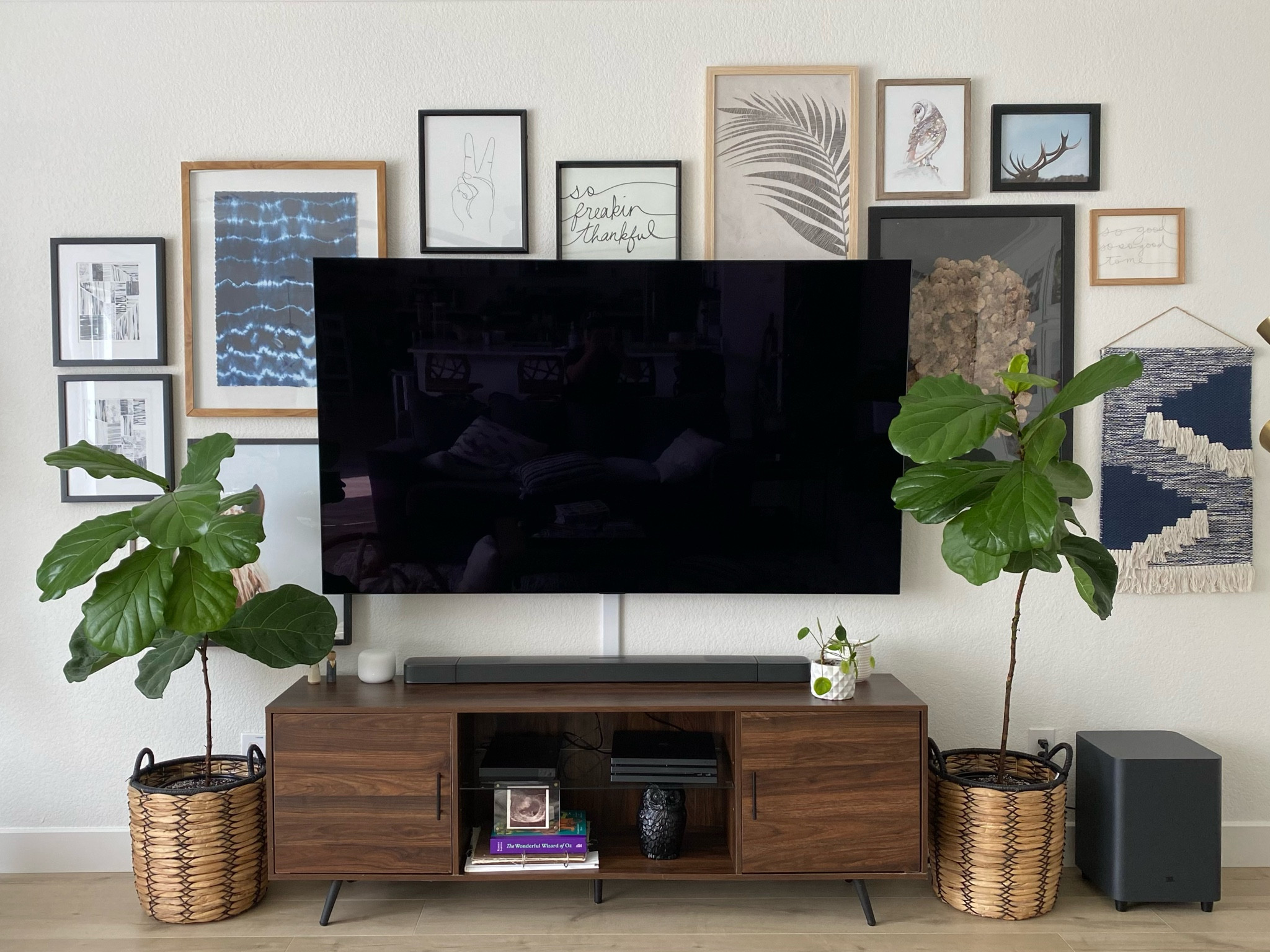 I found the perfect, CRAZY affordable basket planters on sale for $14 each! Go getchu one!

#LTKunder50 #LTKsalealert #LTKhome