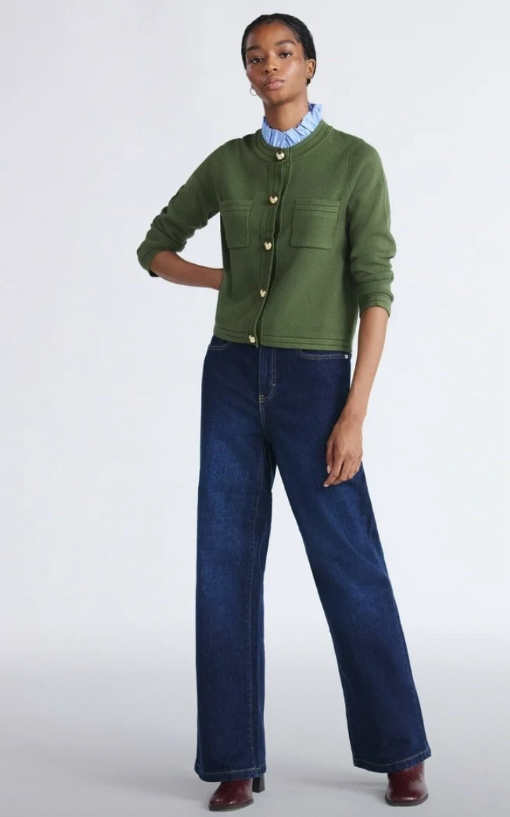 🍃 This Free Assembly ruffle neck chest pocket cardigan from Walmart is giving quiet luxury on a budget! —only $28 and worth every penny for the tailored fit, gold button details, and classic Parisian vibe! ✨

The chest pockets and structured silhouette elevate this piece beyond your average cardigan. Pair it with high-waisted denim (like the matching Free Assembly wide-leg jeans!) or layer over a collared blouse for a polished fall look. 🍂

🧵 Sizes XS–4X
💚 Color: Dark Olive (also comes in navy!)
🧺 Free shipping + 90-day returns
👢 Fits true to size

#WalmartFashion #FallStyle #QuietLuxury #PreppyStyle #CardiganSeason #FreeAssembly #FallTrends2025 #LTKunder50 #AffordableFashion #LayeredLooks #GreenCardigan #LTKFall #WardrobeEssential


#LTKWorkwear #LTKFindsUnder50 #LTKFindsUnder100