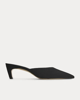 Studio Kitten Heel by Everlane in Black, Size 6H | Everlane