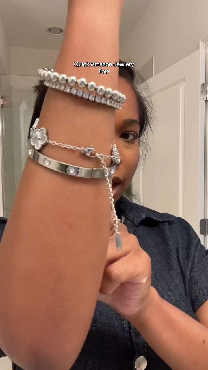 Amazon Jewelry Tour 

// Amazon, Amazon Accessories, Accessories, Silver, Silver Jewelry, Earrings, Earrings Amazon, Bracelet, Bracelet Stack, Silver Bag 

 #LTKFindsUnder50 #LTKStyleTip #LTKItBag