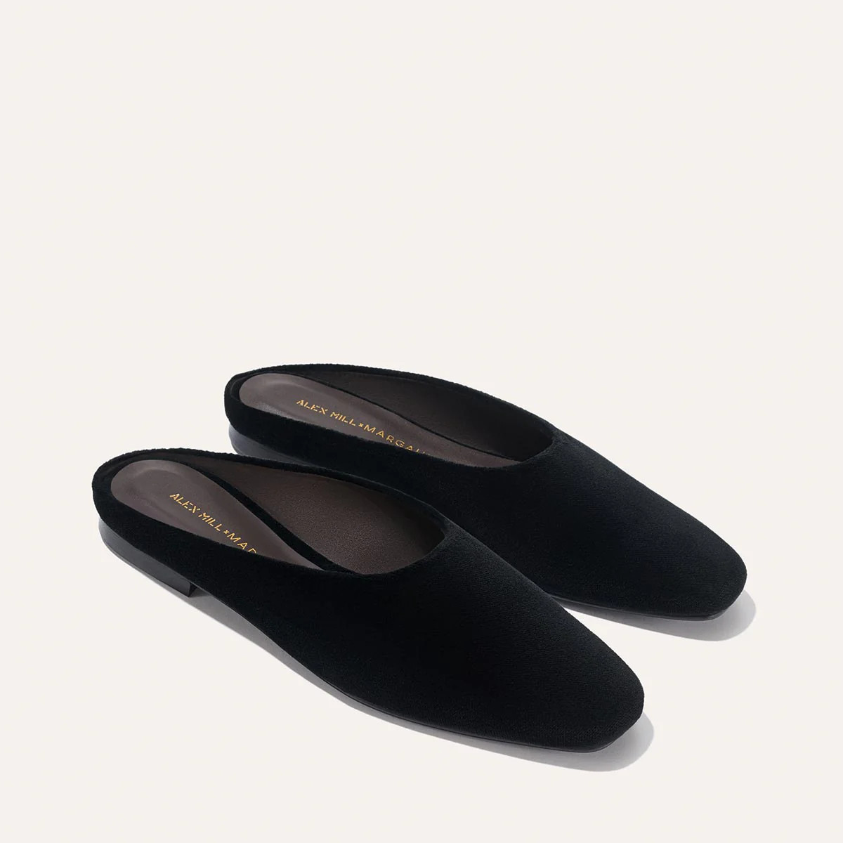 Alex Mill x Margaux: The Clara - Black Velvet | Margaux