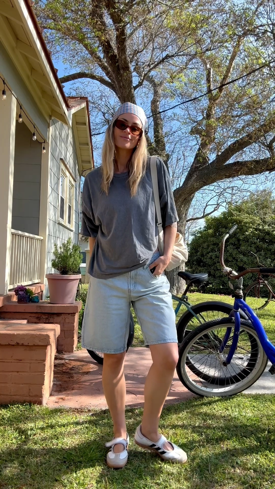 size up on shorts for a looser fit!

#LTKootd #LTKTravel #LTKgrwm